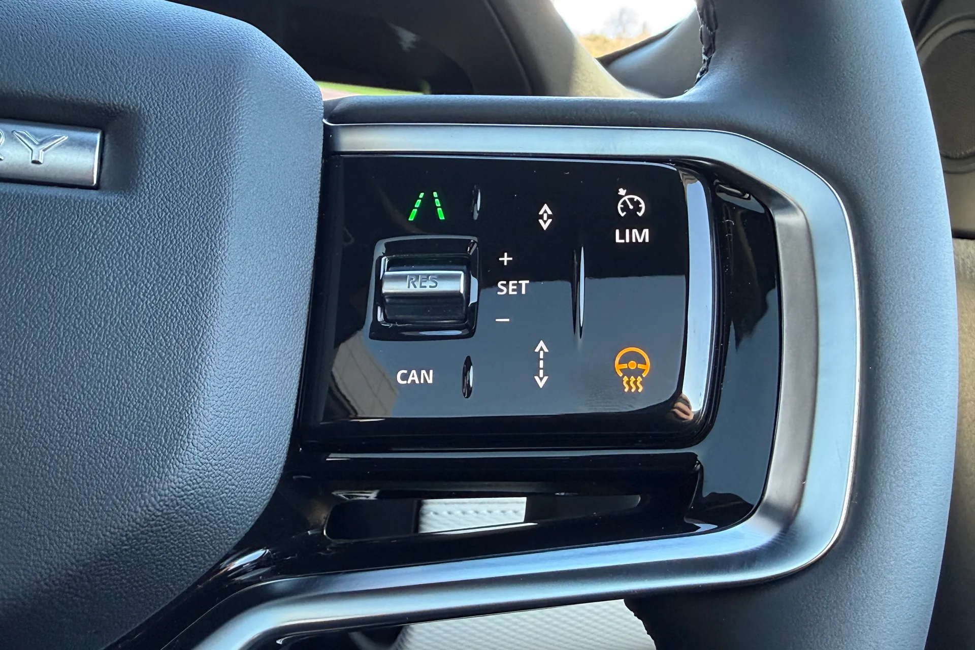 LAND ROVER DISCOVERY SPORT thumbnail image number 52