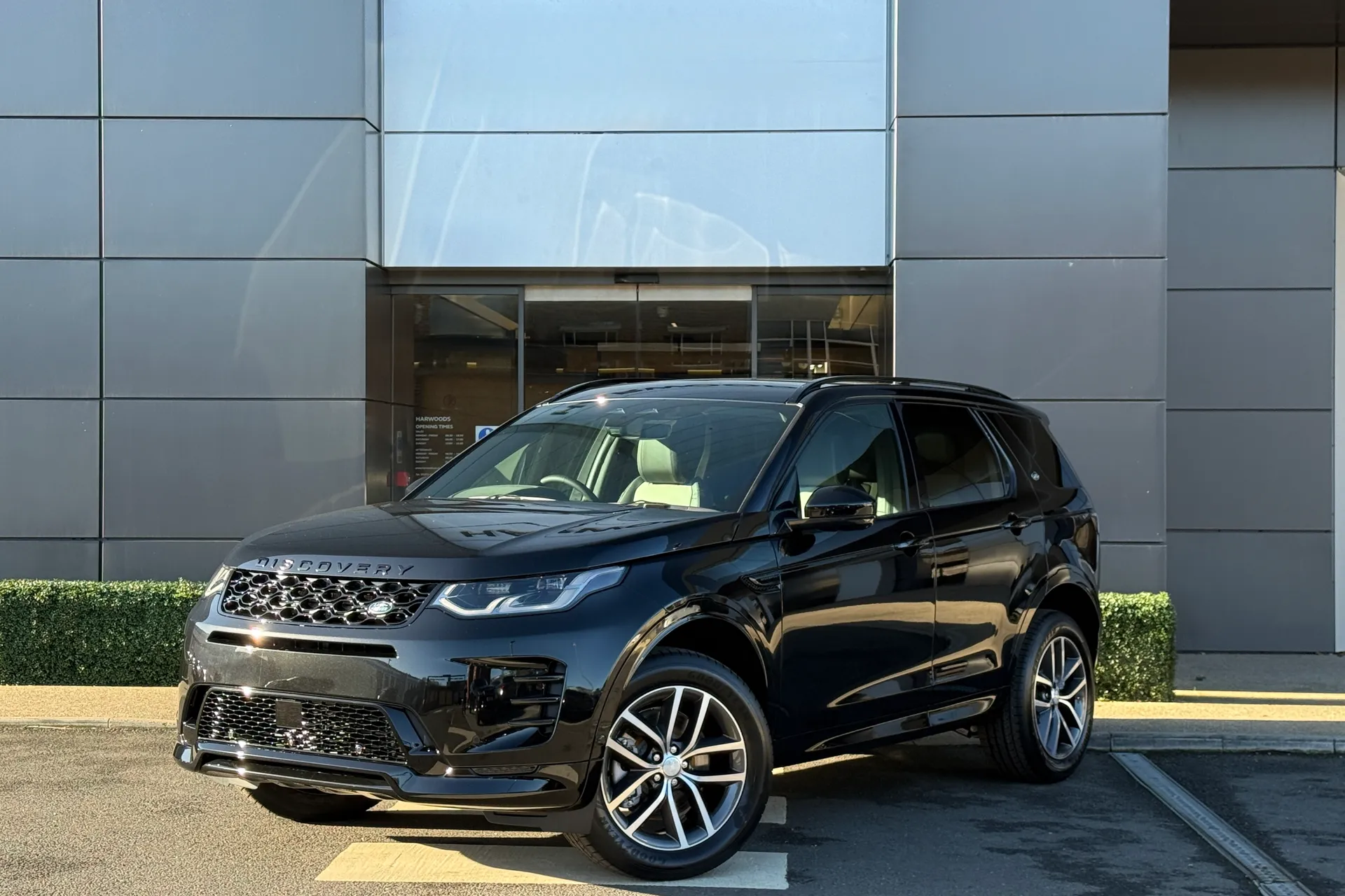 LAND ROVER DISCOVERY SPORT thumbnail image number 11