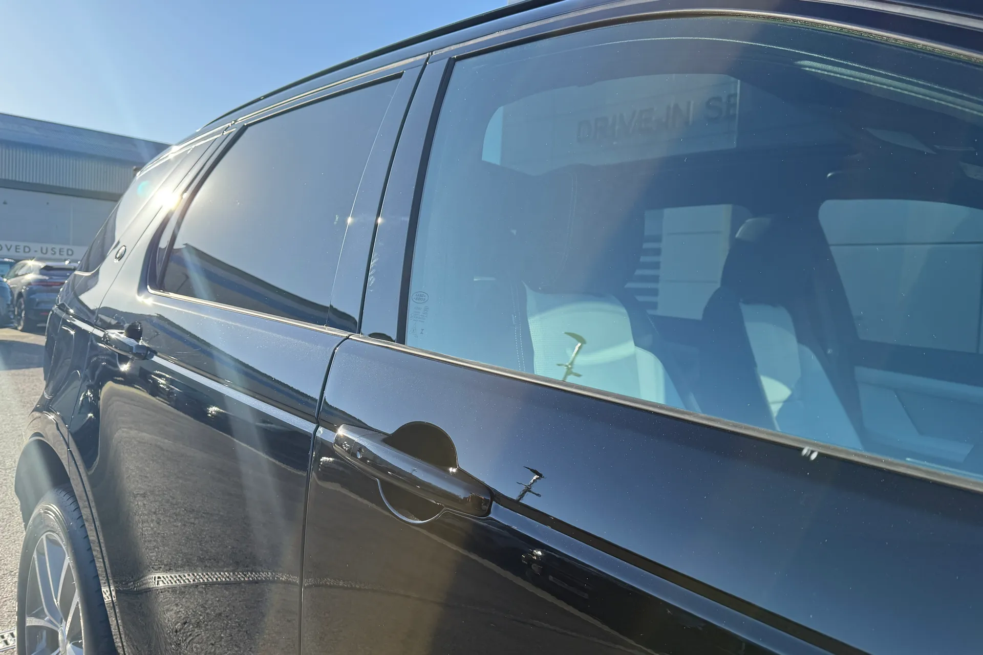 LAND ROVER DISCOVERY SPORT thumbnail image number 24