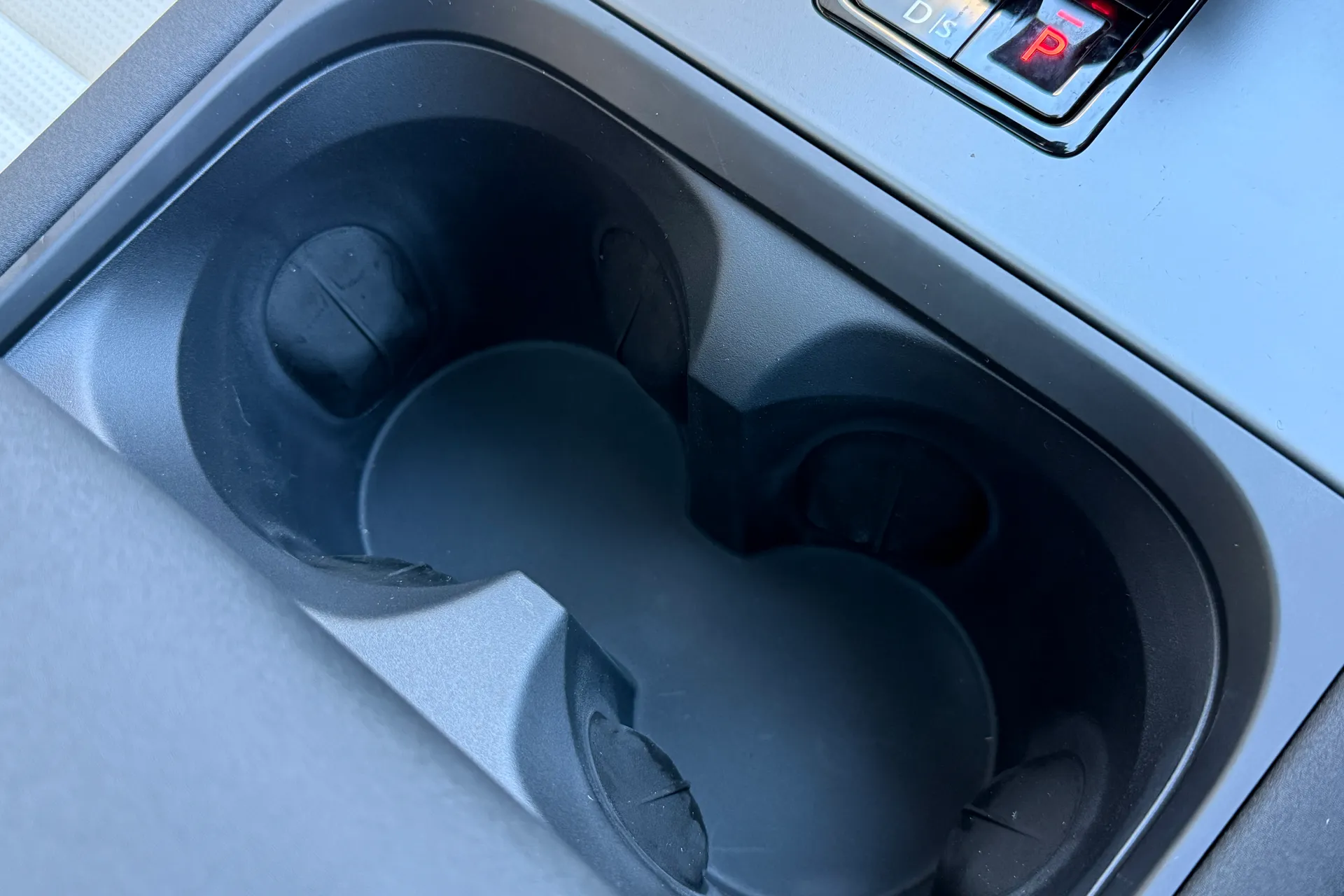 LAND ROVER DISCOVERY SPORT thumbnail image number 30