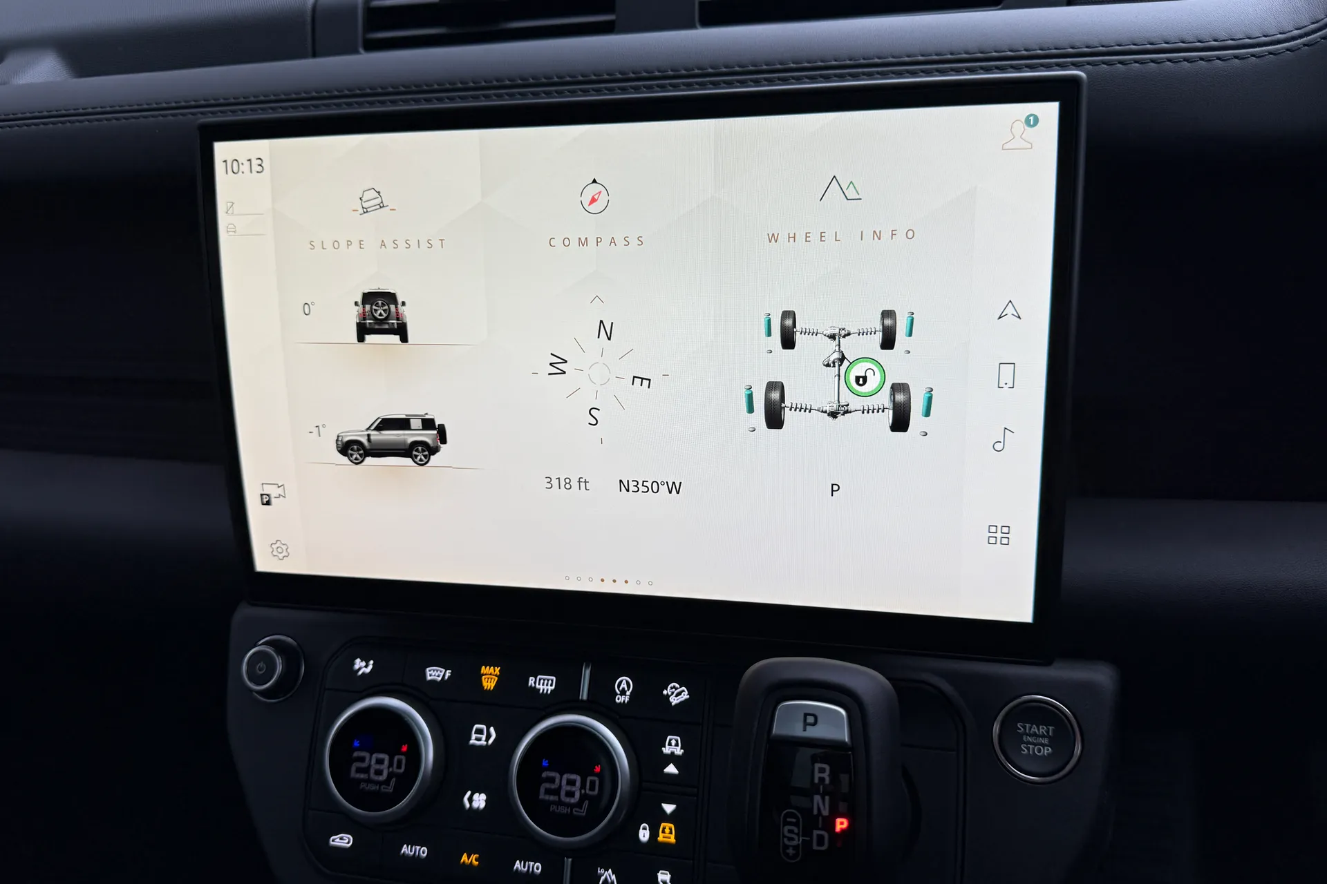 LAND ROVER Defender 90 thumbnail image number 63
