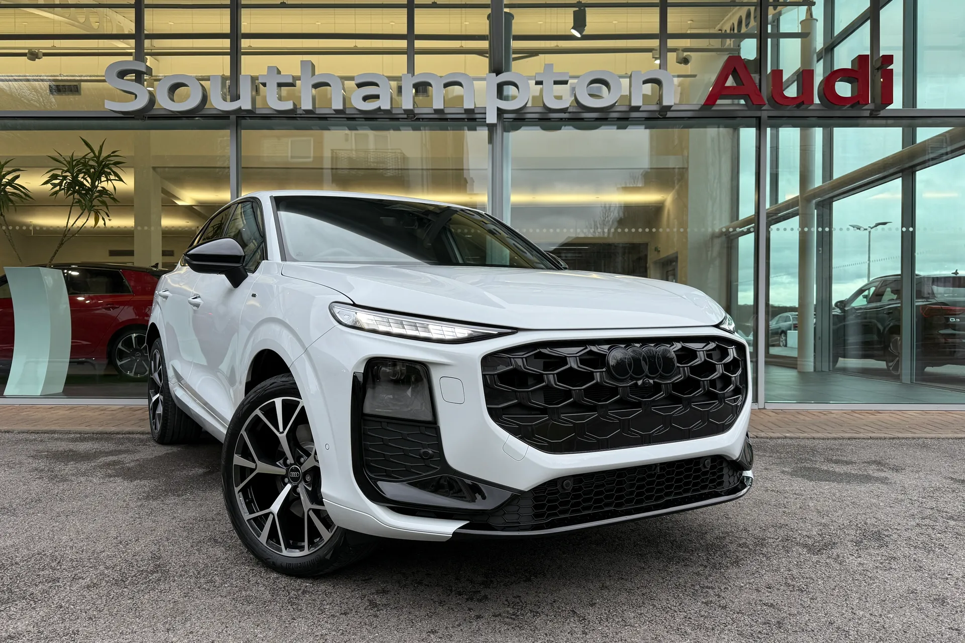 Audi Q3 focused image
