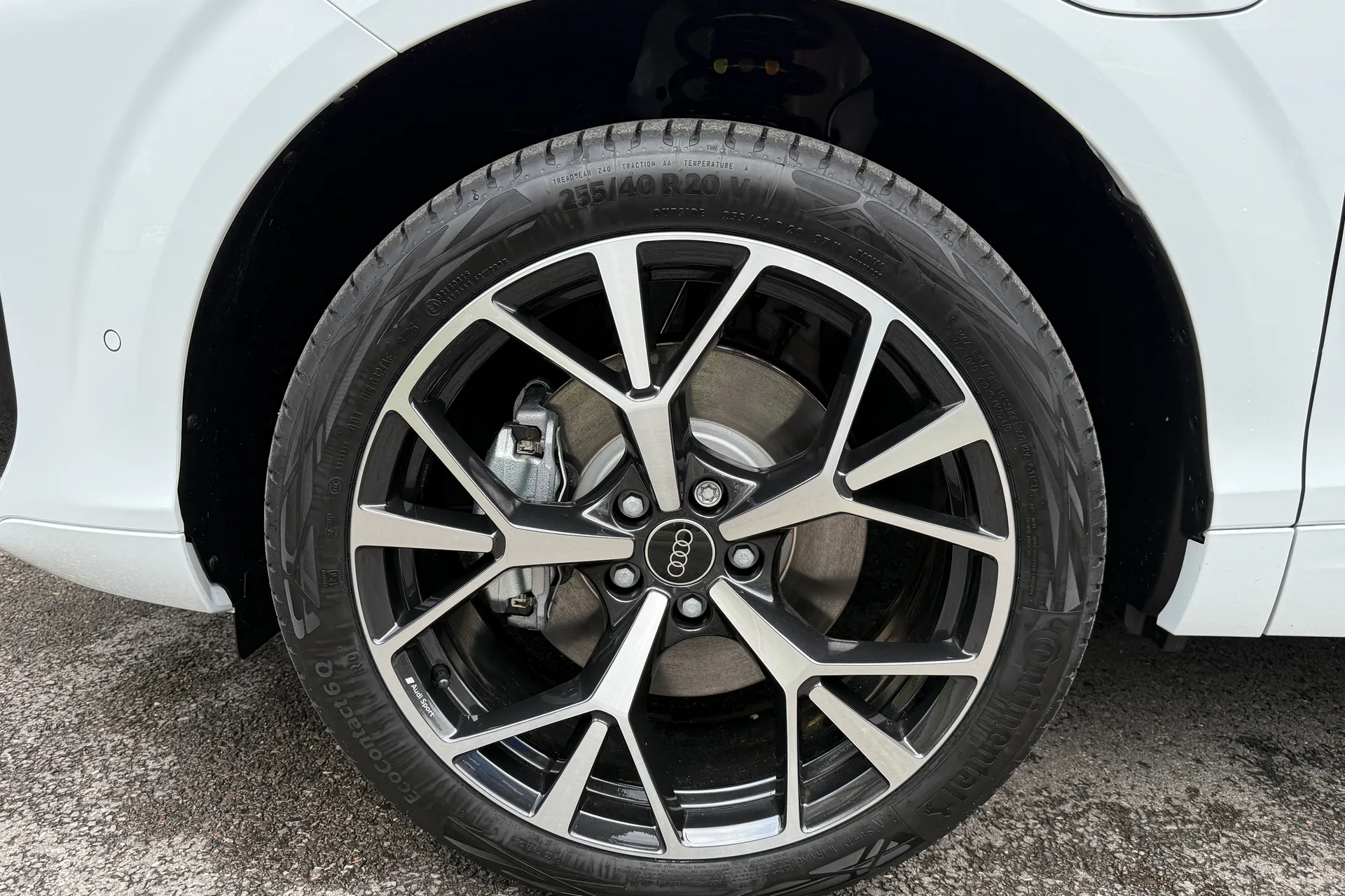 Audi Q3 thumbnail image number 50