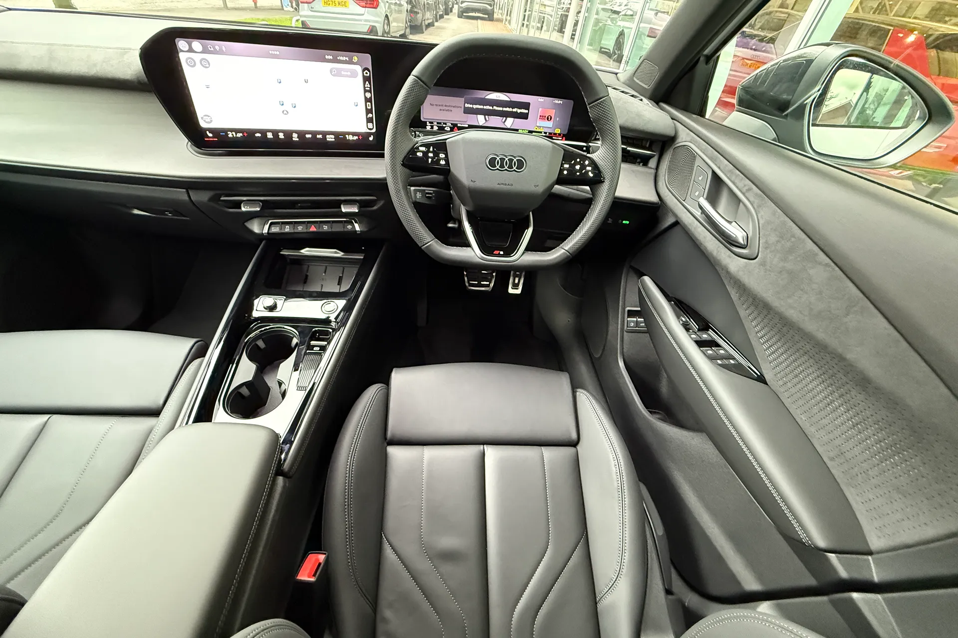 Audi Q3 thumbnail image number 42