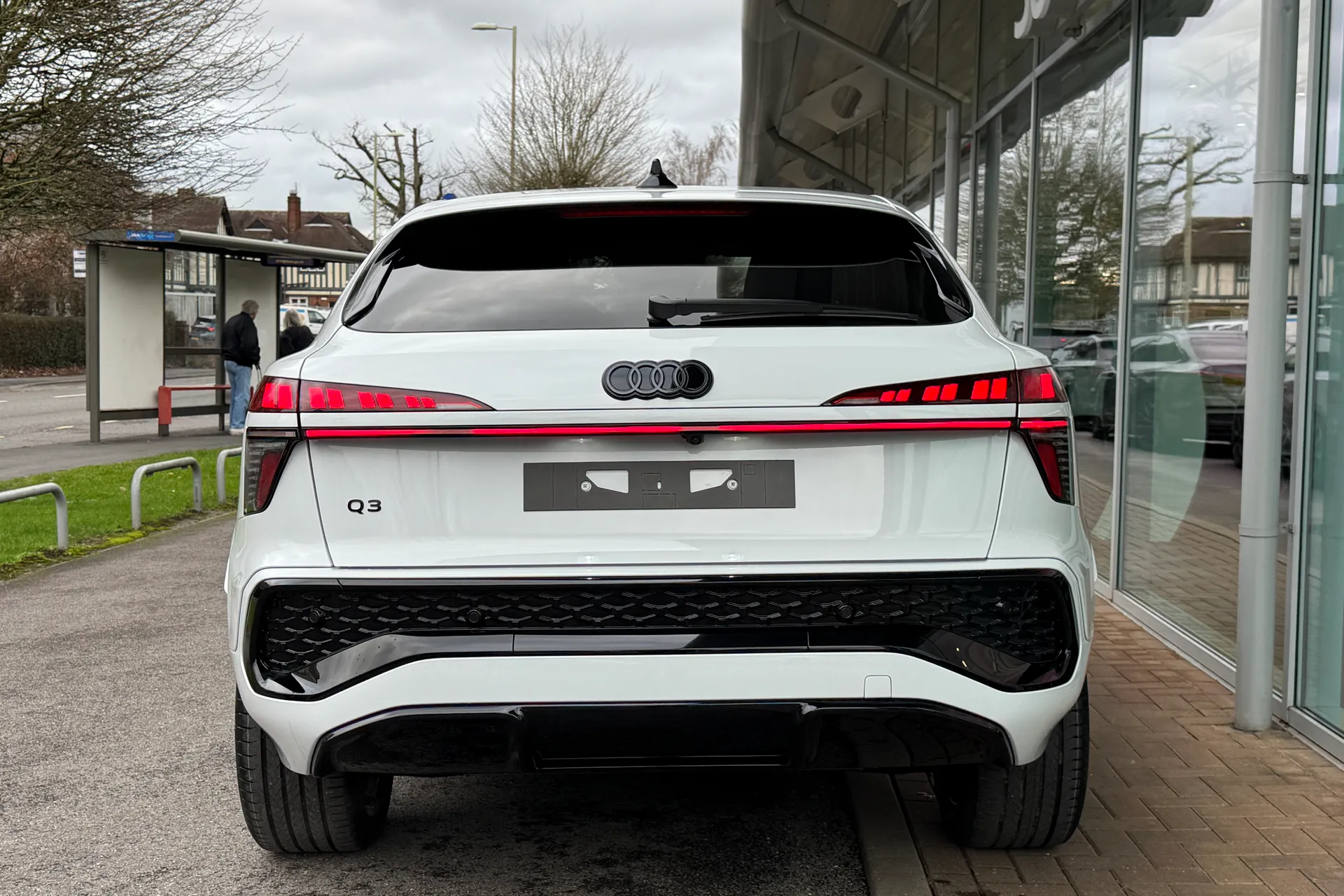 Audi Q3 thumbnail image number 45