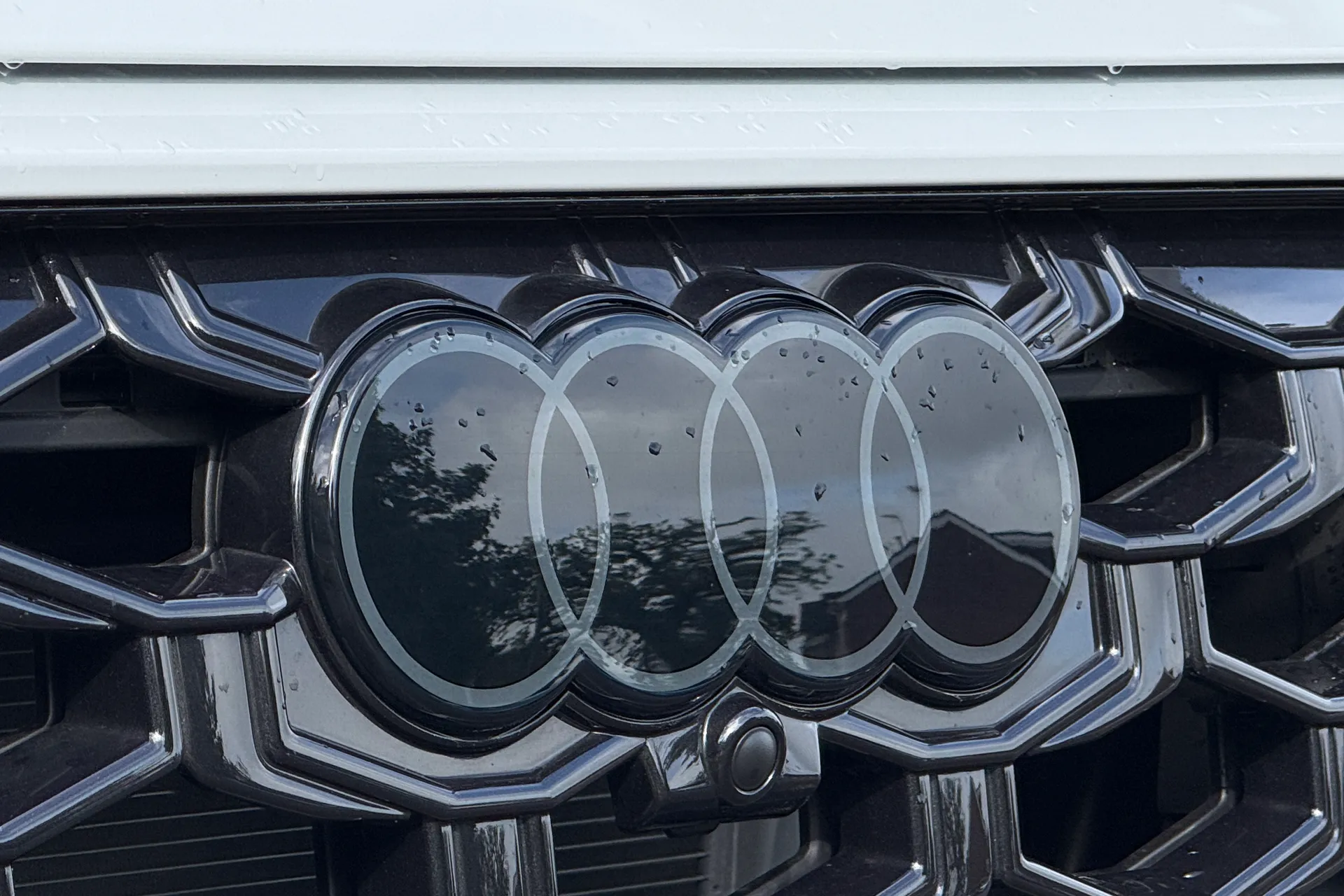 Audi Q3 thumbnail image number 64