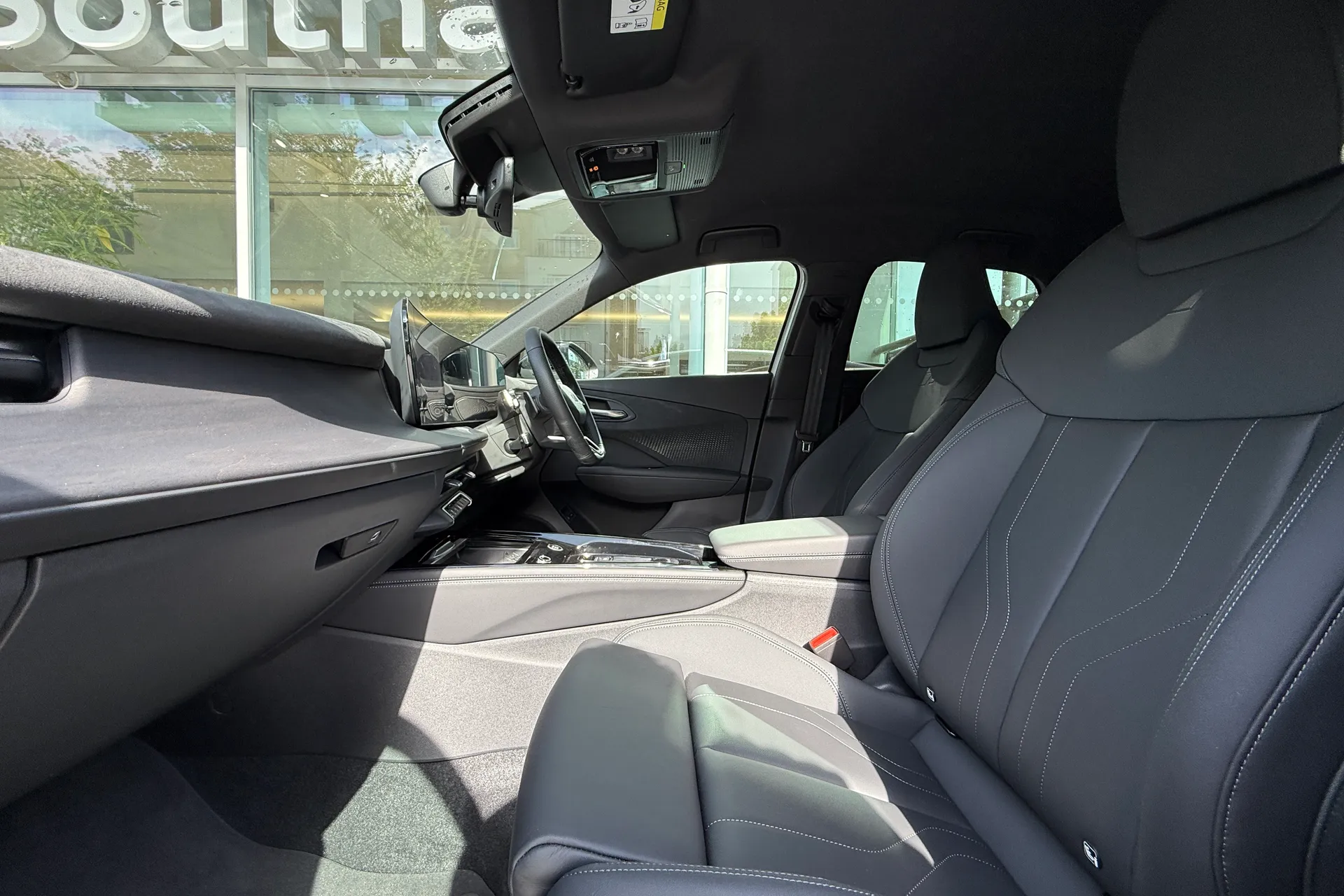 Audi Q3 thumbnail image number 49