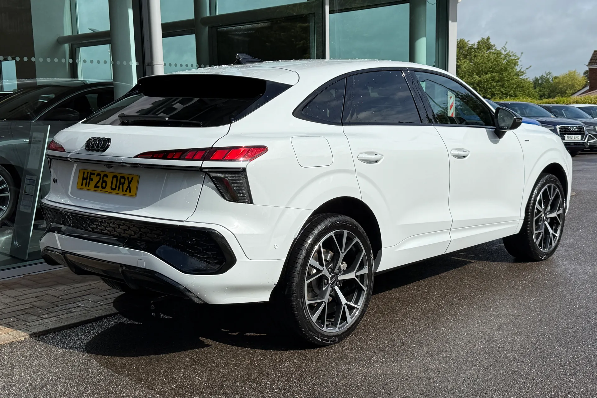 Audi Q3 thumbnail image number 58