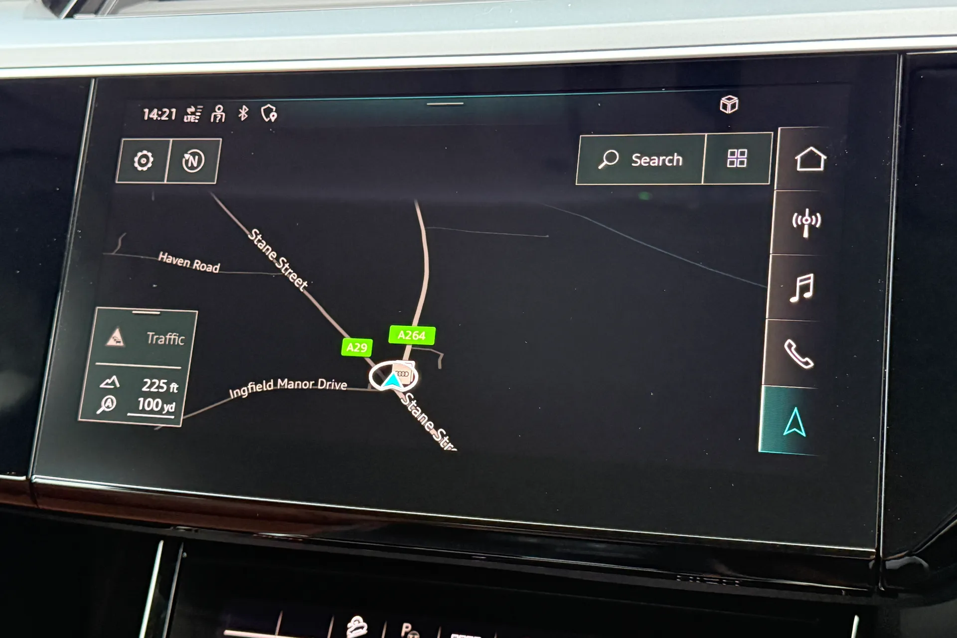 Audi e-tron thumbnail image number 5