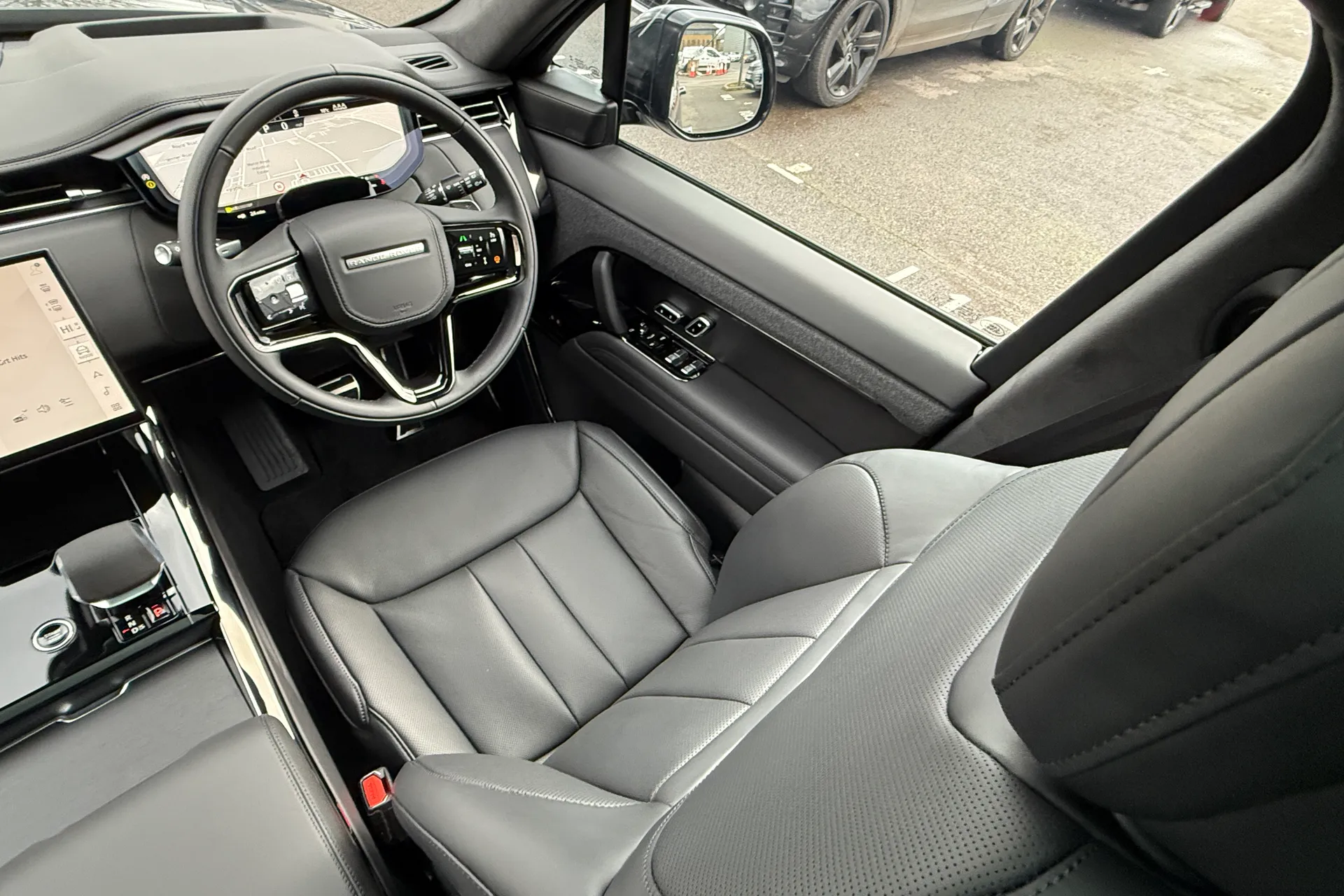 LAND ROVER RANGE ROVER SPORT thumbnail image number 24