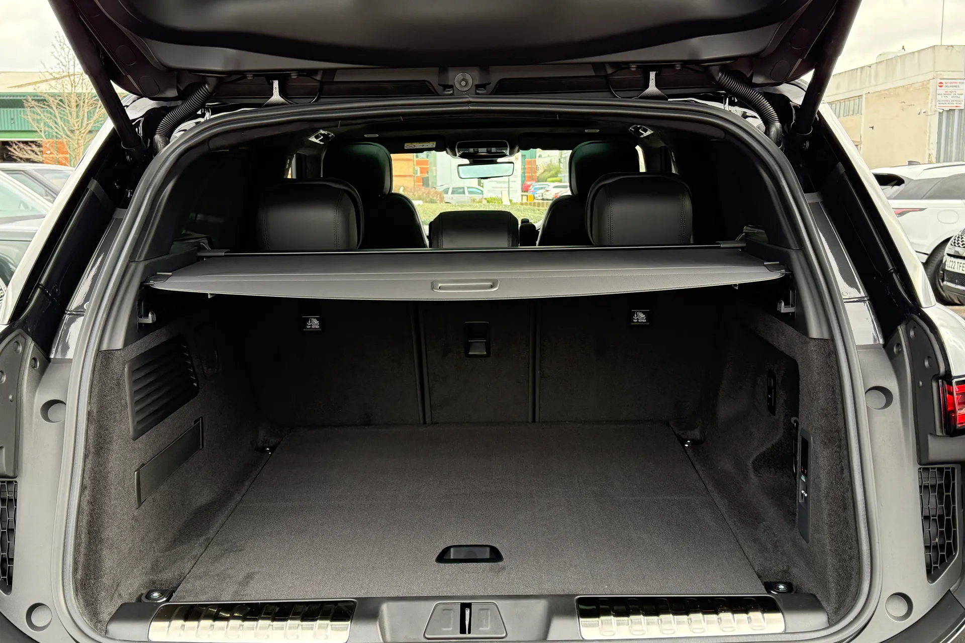 LAND ROVER RANGE ROVER SPORT thumbnail image number 26