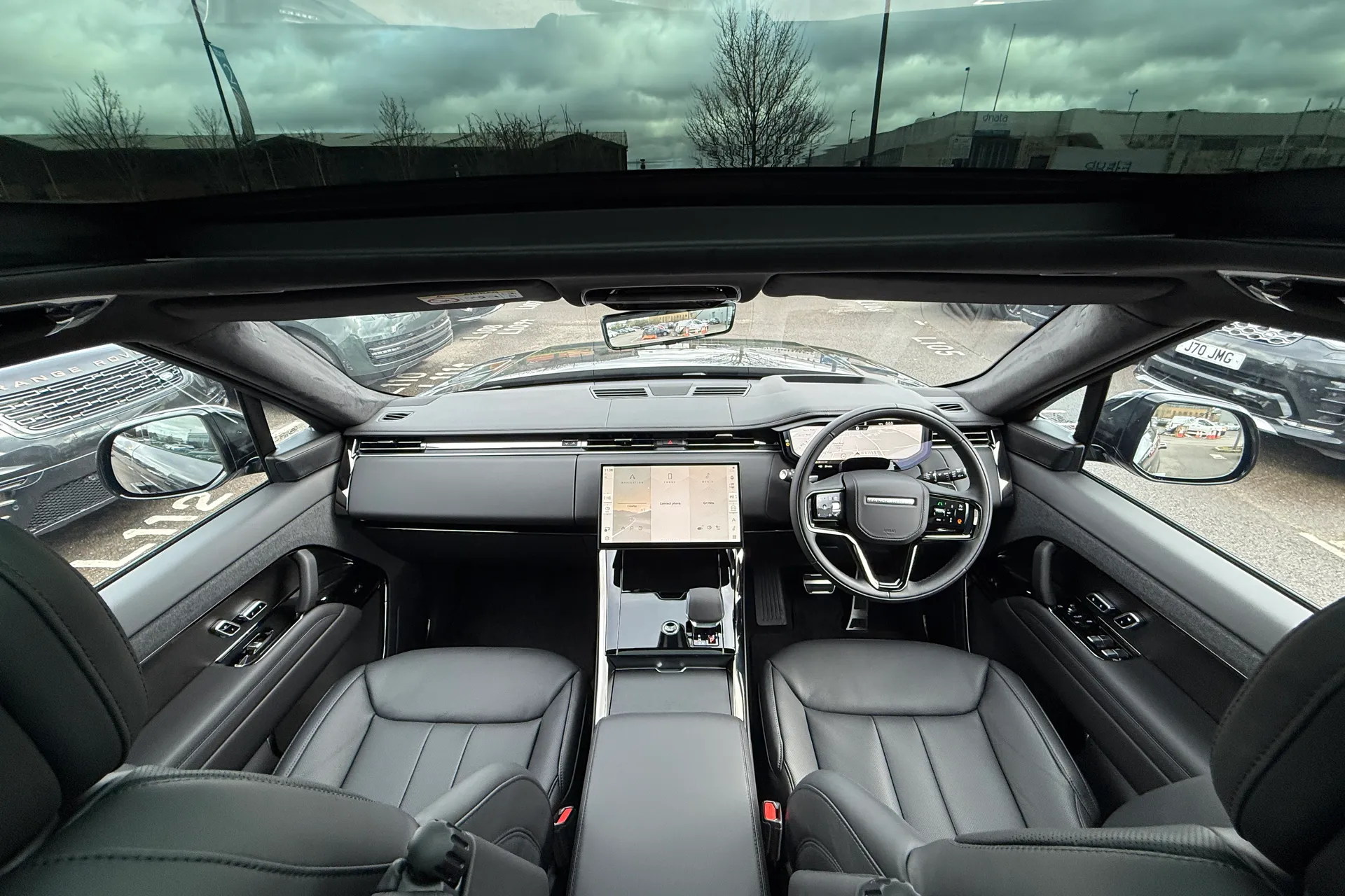 LAND ROVER RANGE ROVER SPORT thumbnail image number 3