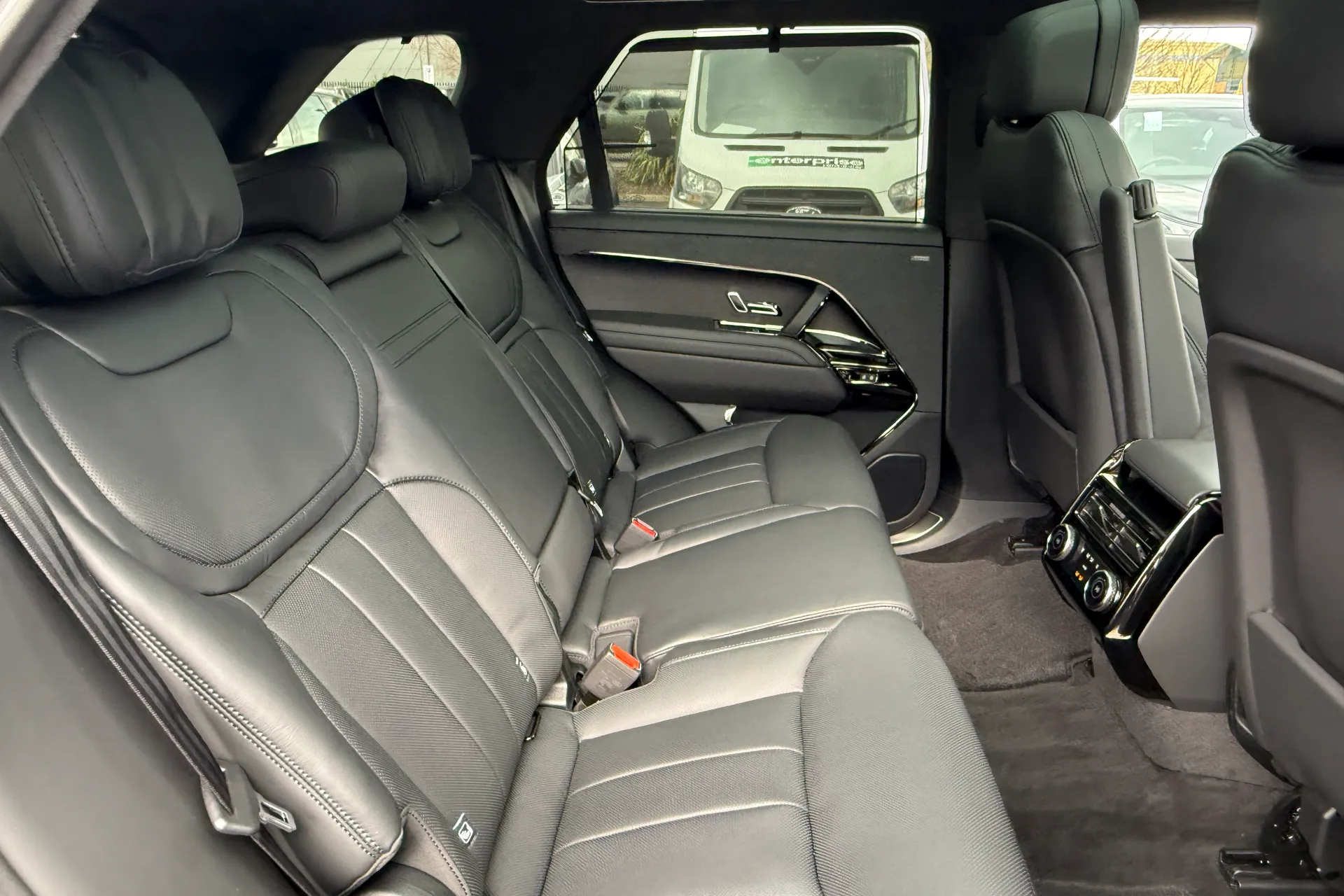 LAND ROVER RANGE ROVER SPORT thumbnail image number 27