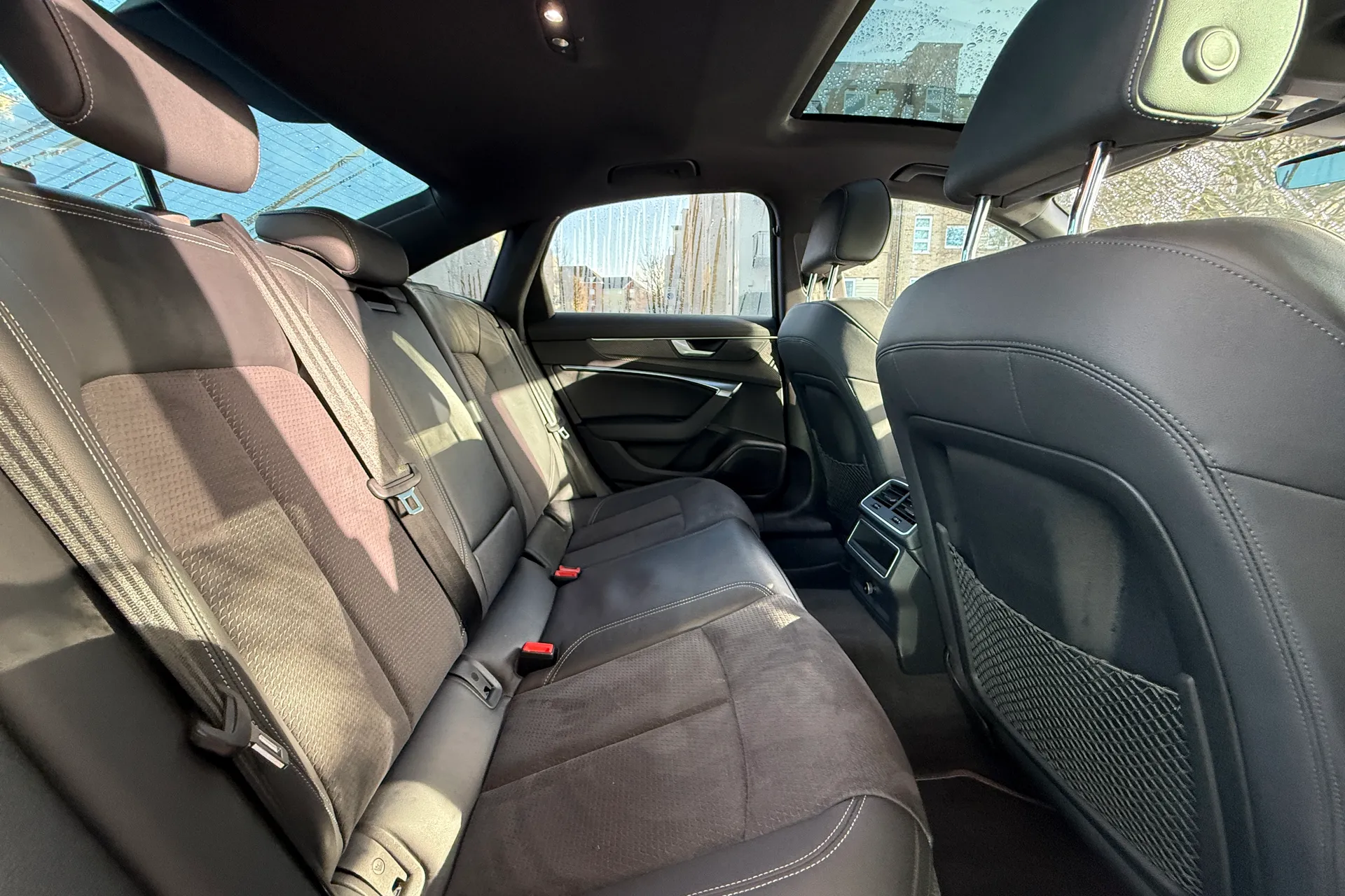 Audi A6 thumbnail image number 39