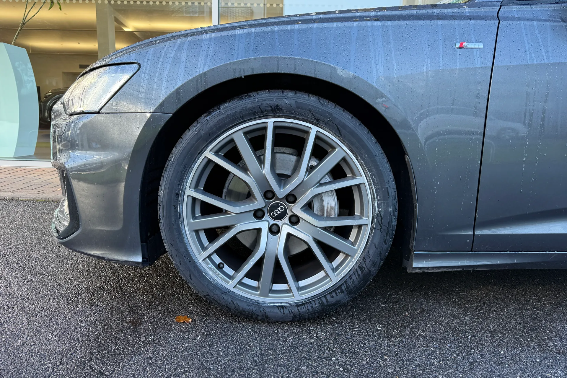 Audi A6 thumbnail image number 9