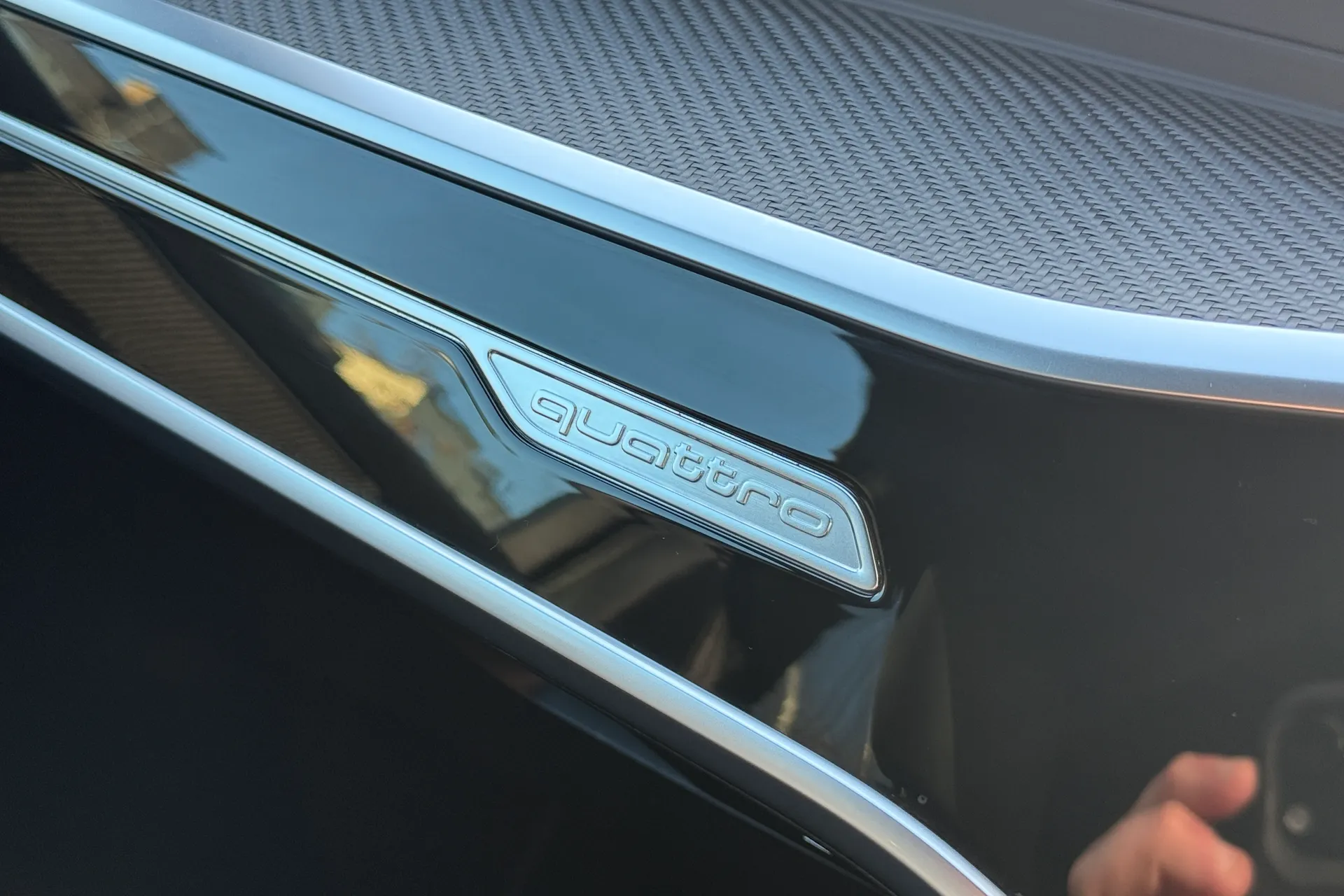 Audi A6 thumbnail image number 29