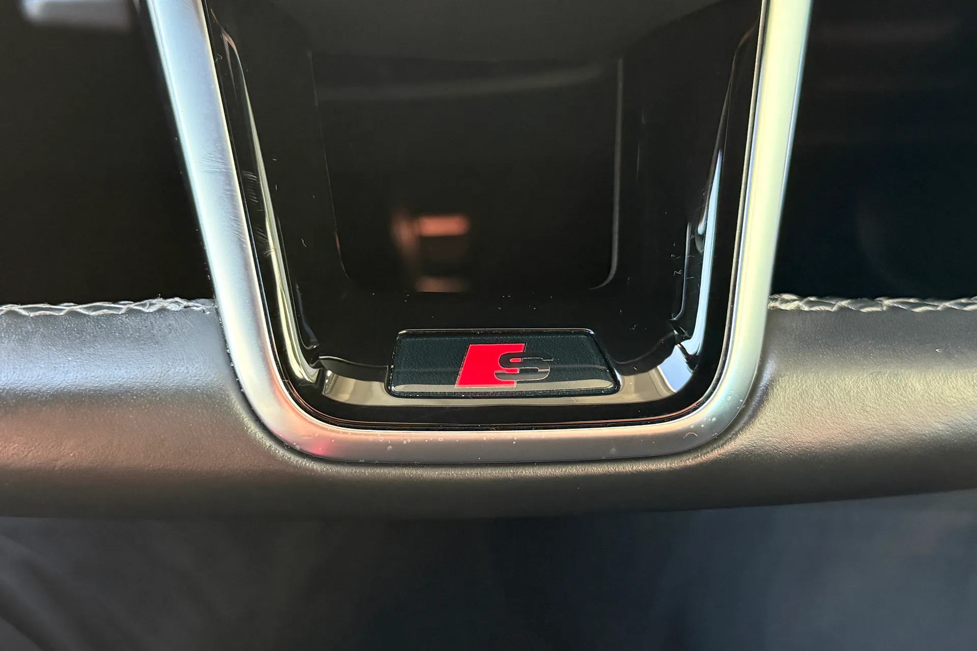 Audi A6 thumbnail image number 13