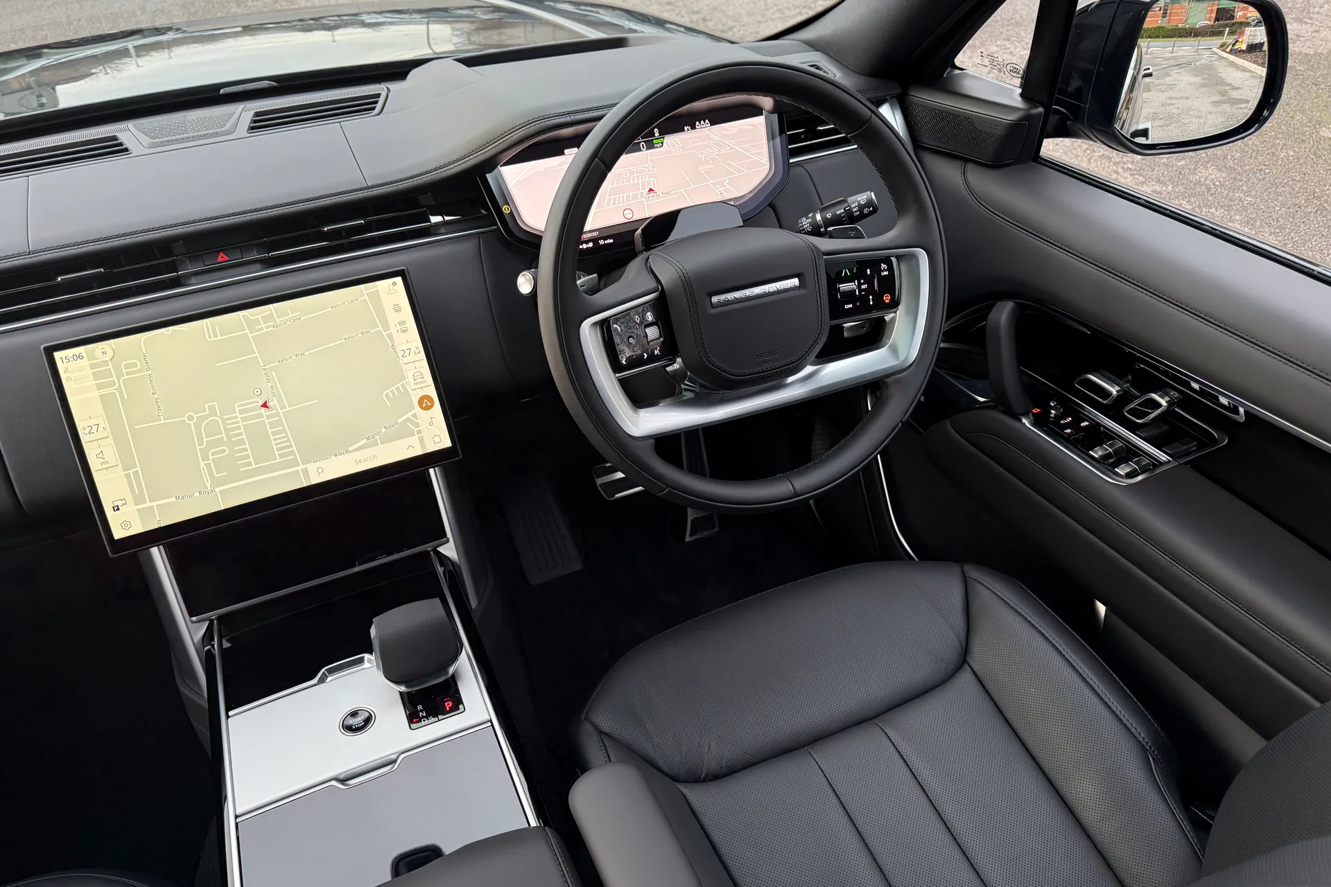 LAND ROVER RANGE ROVER thumbnail image number 30