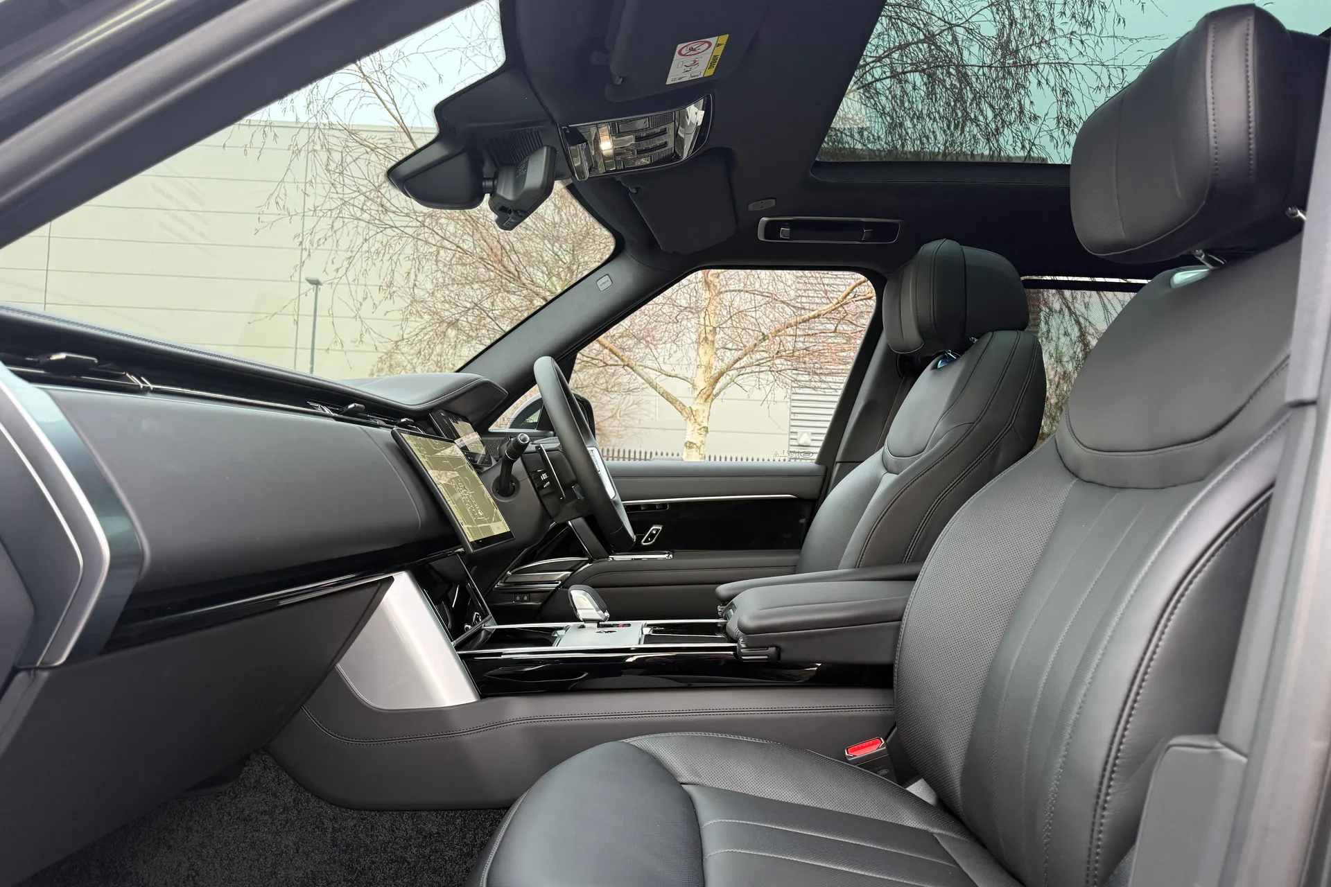 LAND ROVER RANGE ROVER thumbnail image number 55