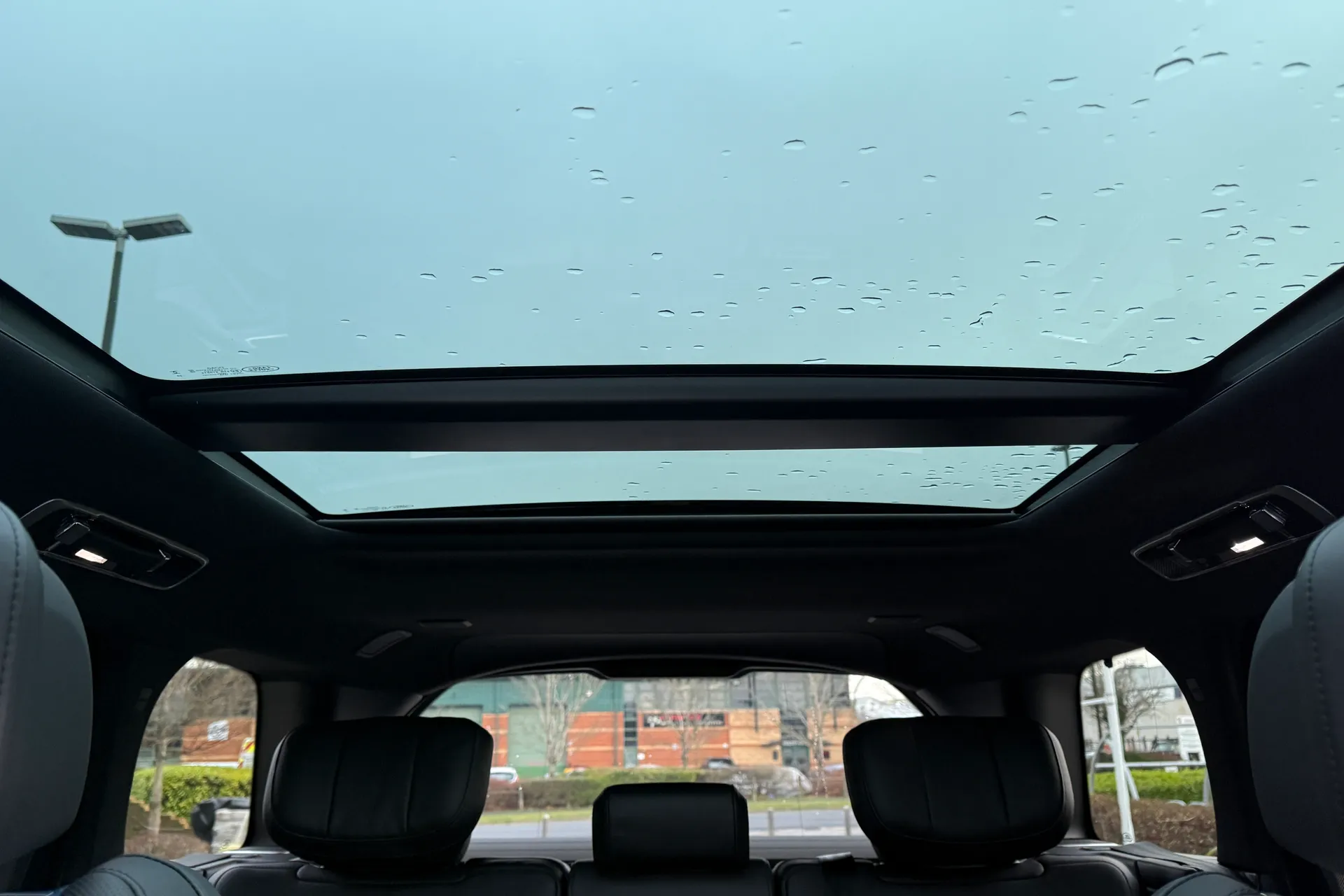 LAND ROVER RANGE ROVER thumbnail image number 33