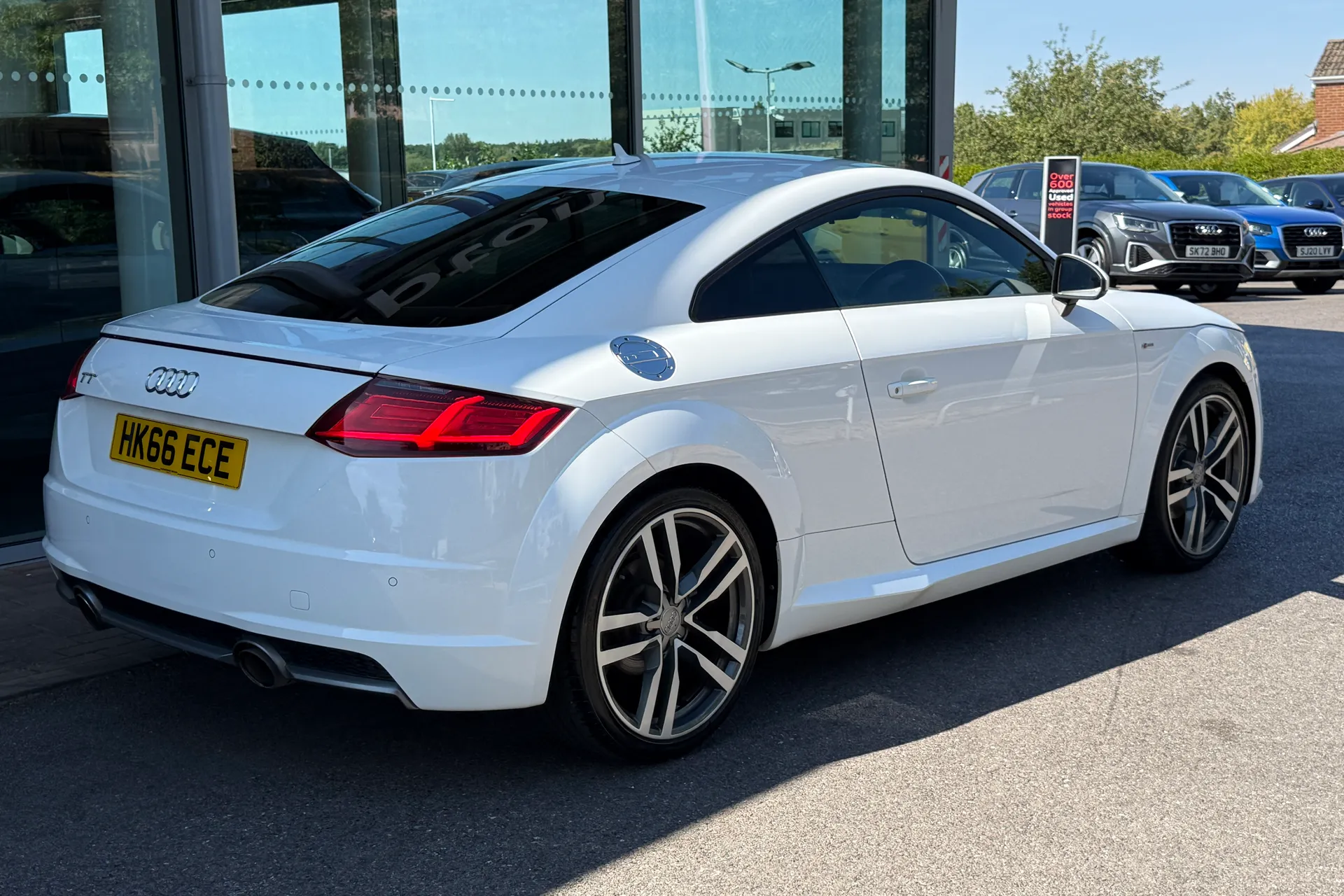 Audi TT thumbnail image number 49