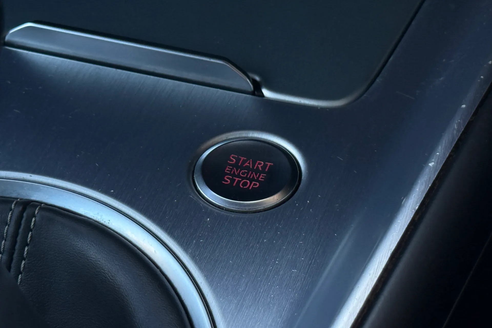 Audi TT thumbnail image number 23