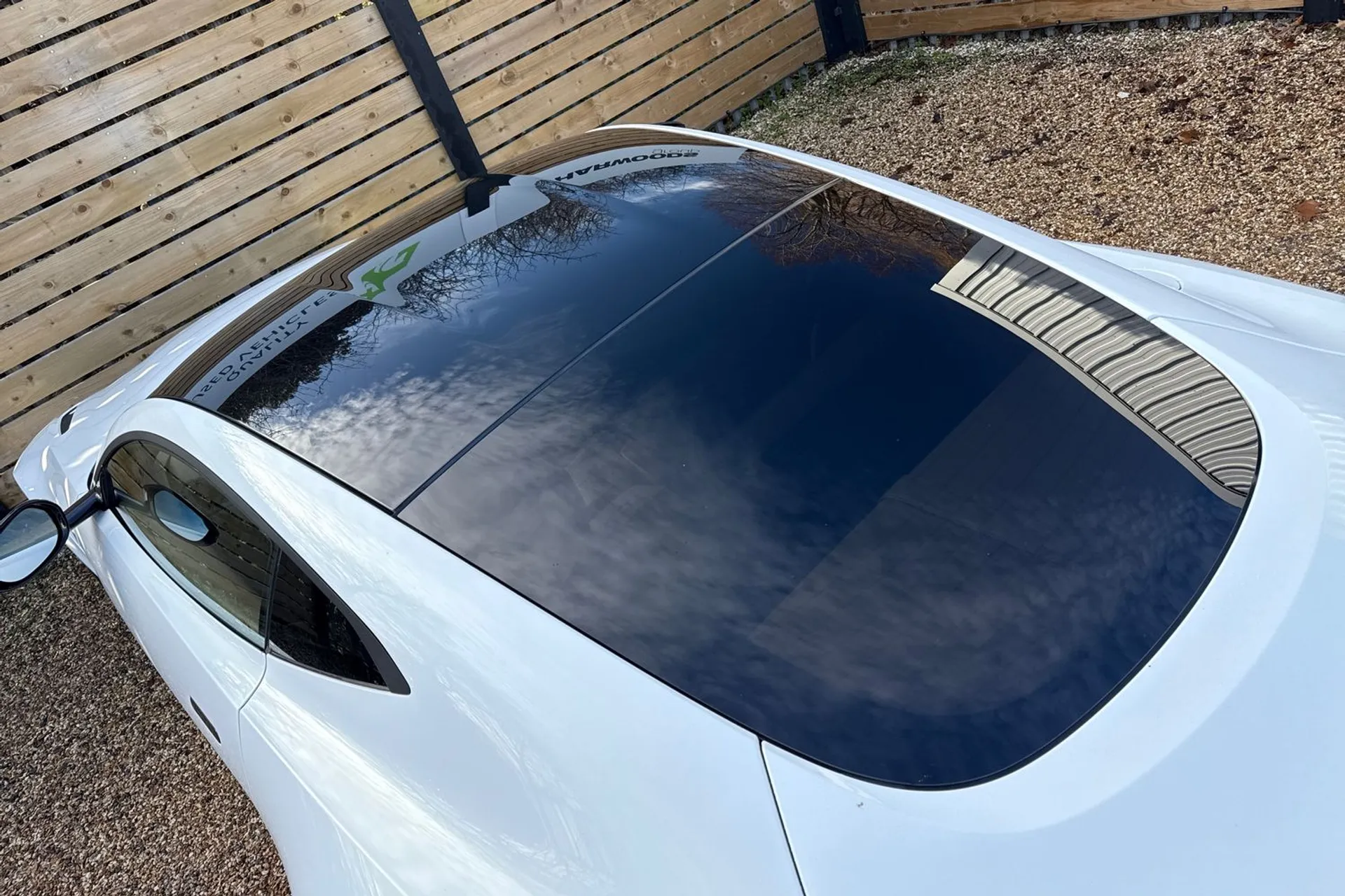 Aston Martin Vantage thumbnail image number 58