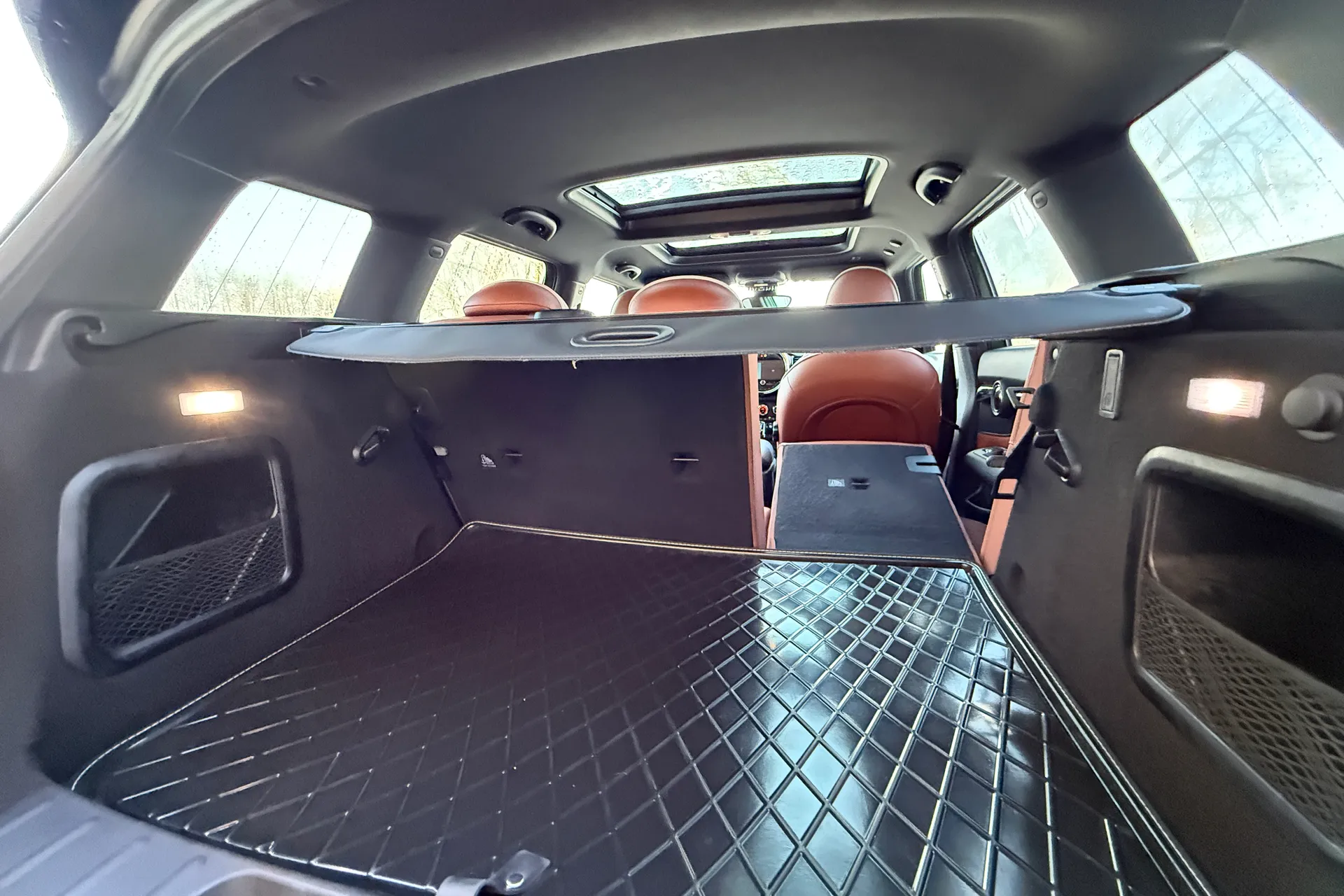 MINI CLUBMAN thumbnail image number 42