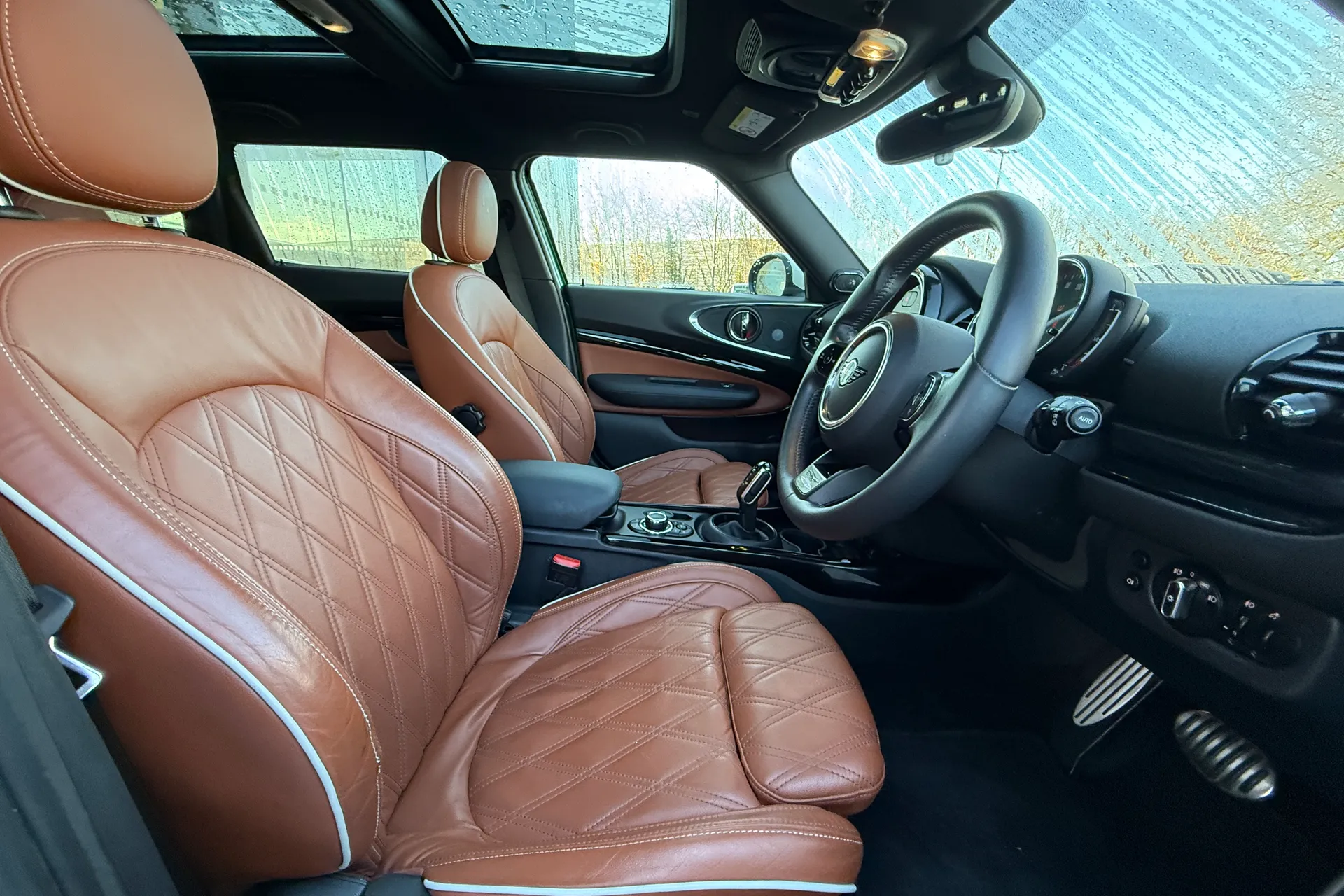 MINI CLUBMAN thumbnail image number 9