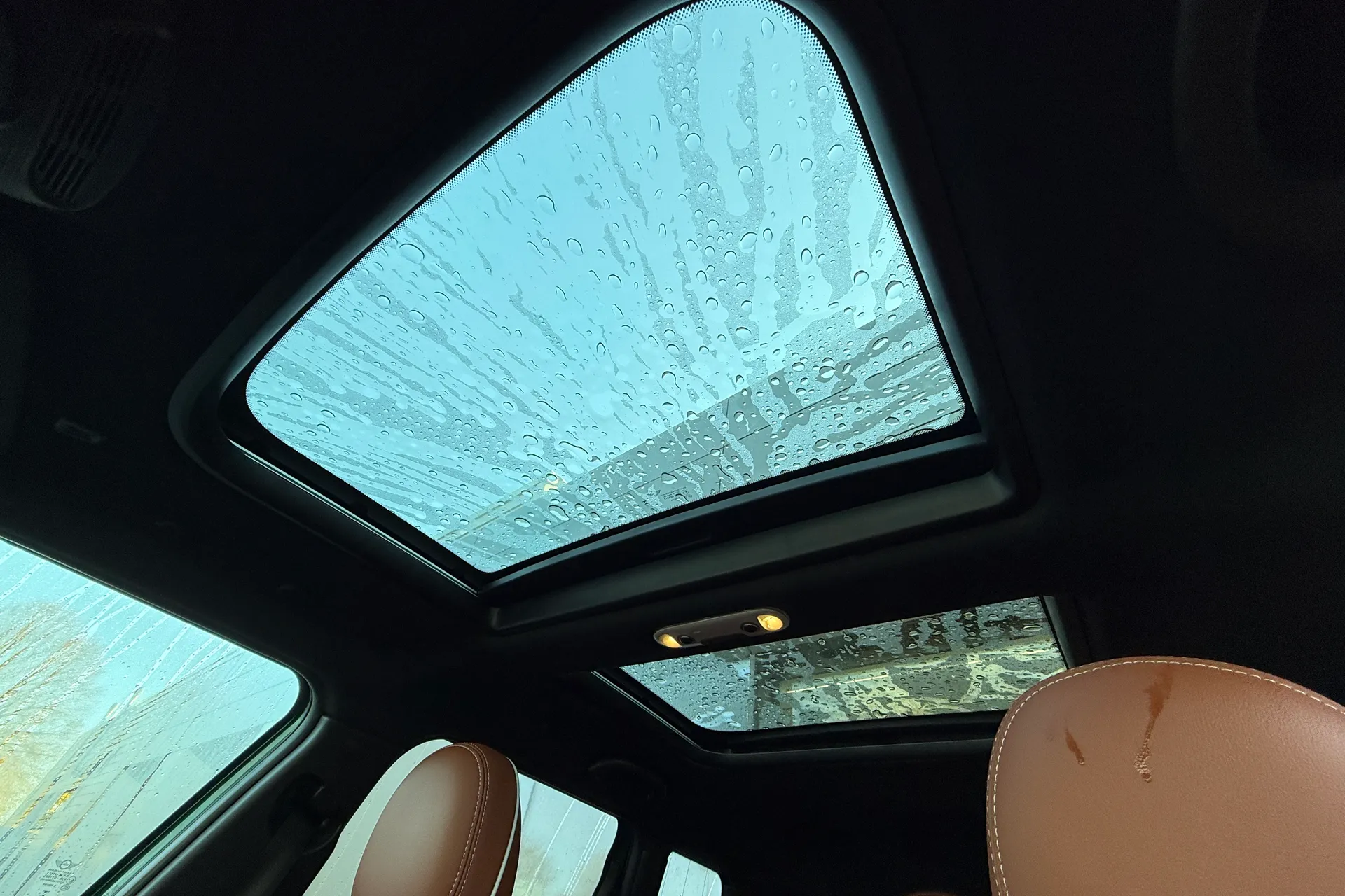 MINI CLUBMAN thumbnail image number 5