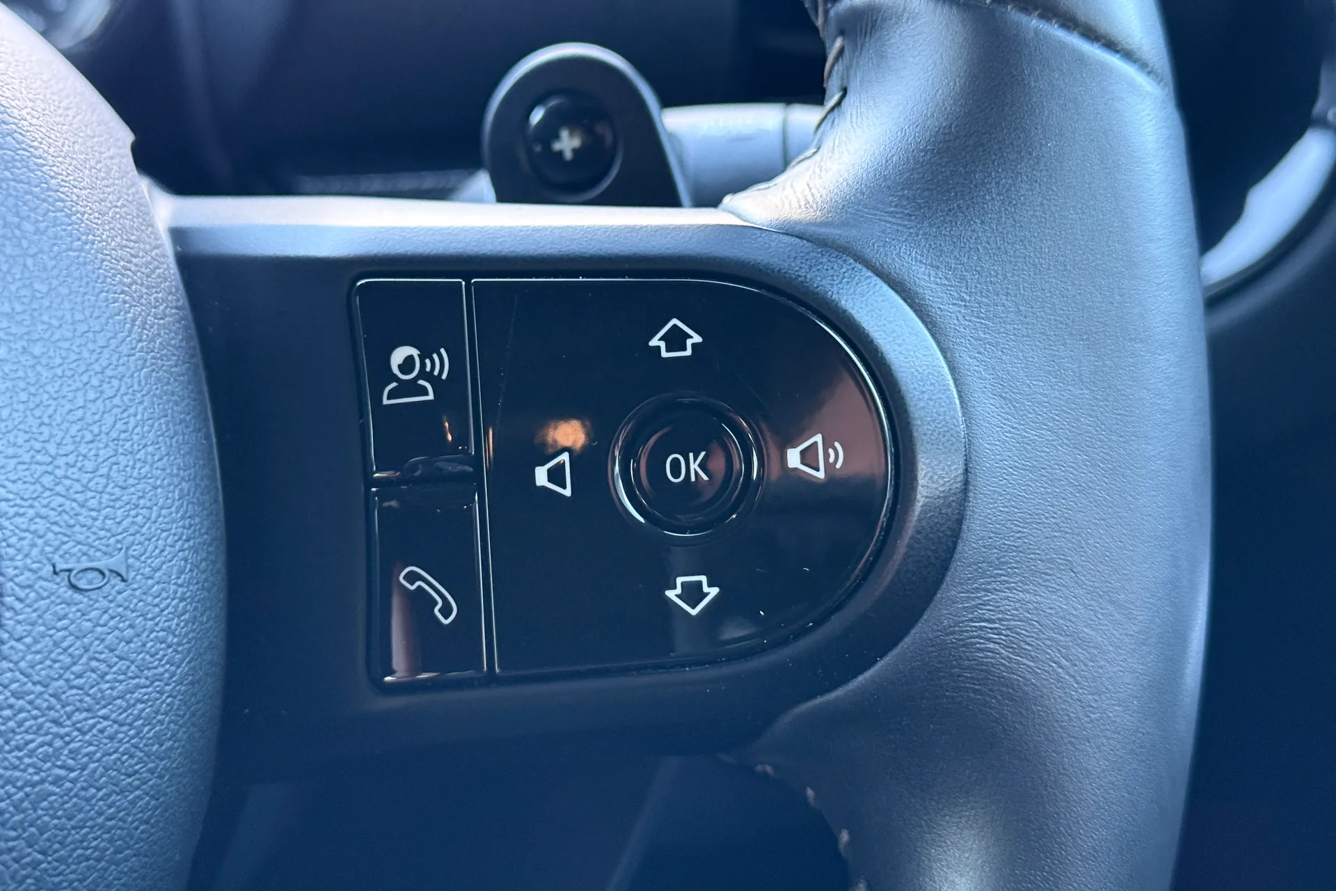 MINI CLUBMAN thumbnail image number 27