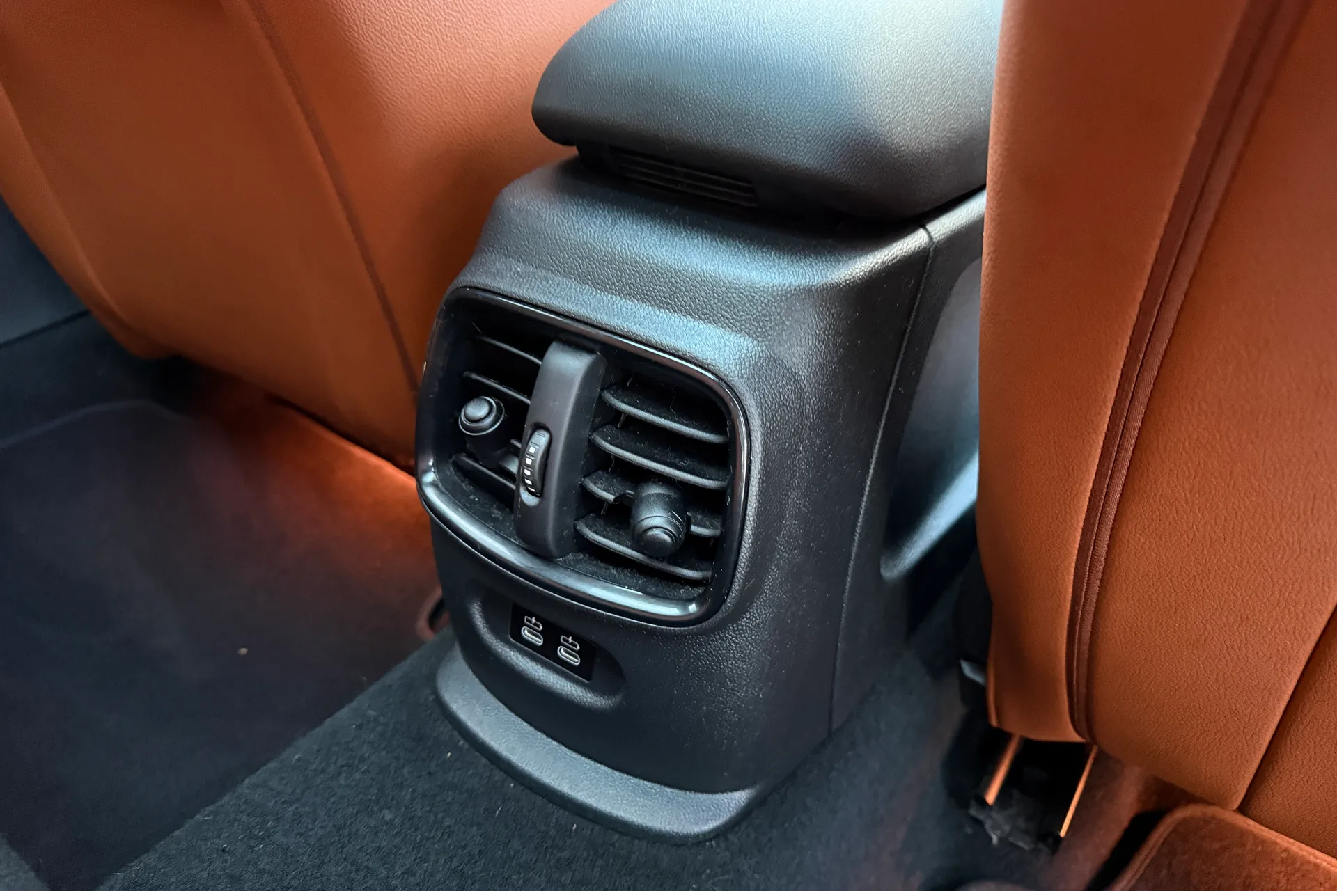 MINI CLUBMAN thumbnail image number 34