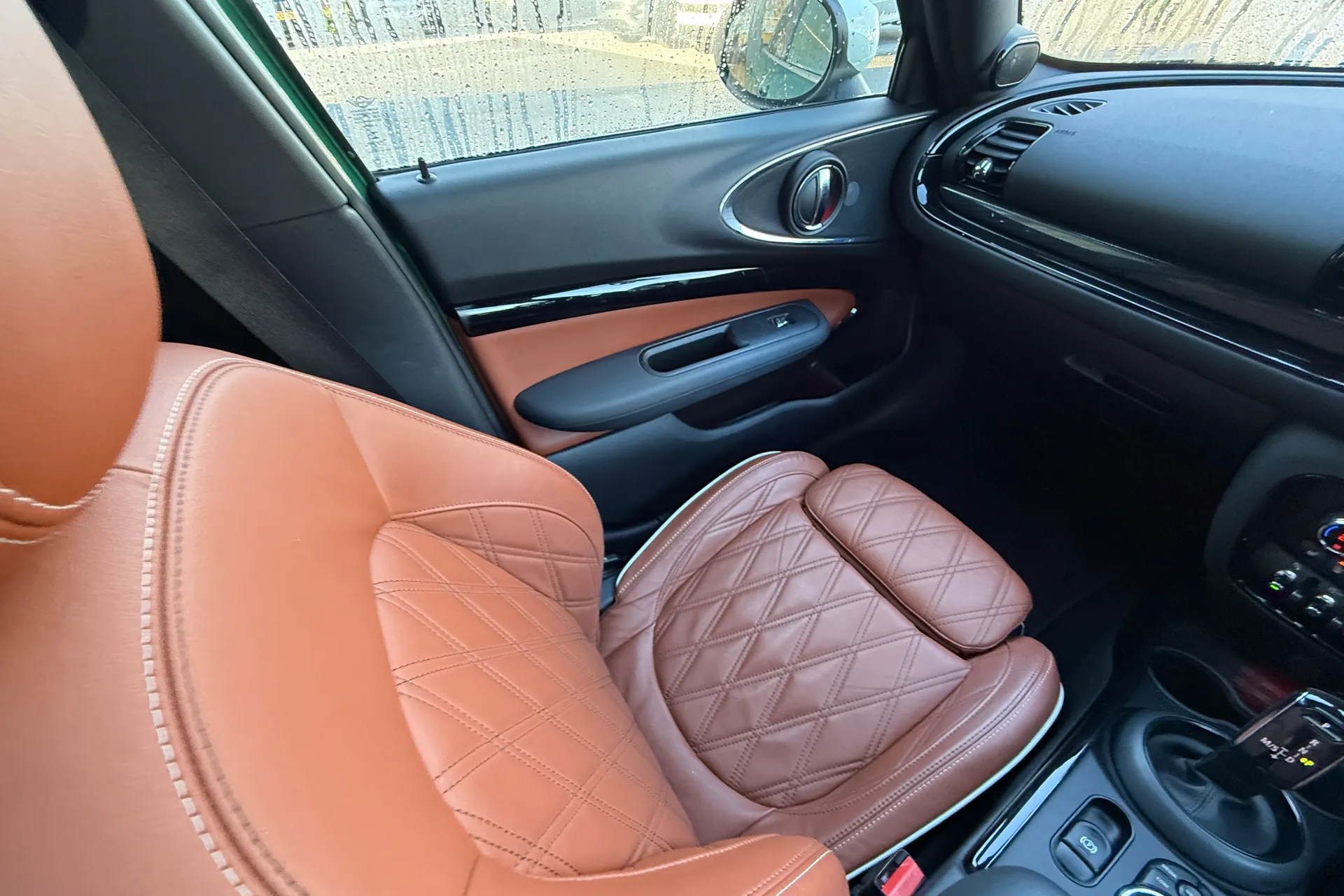 MINI CLUBMAN thumbnail image number 12