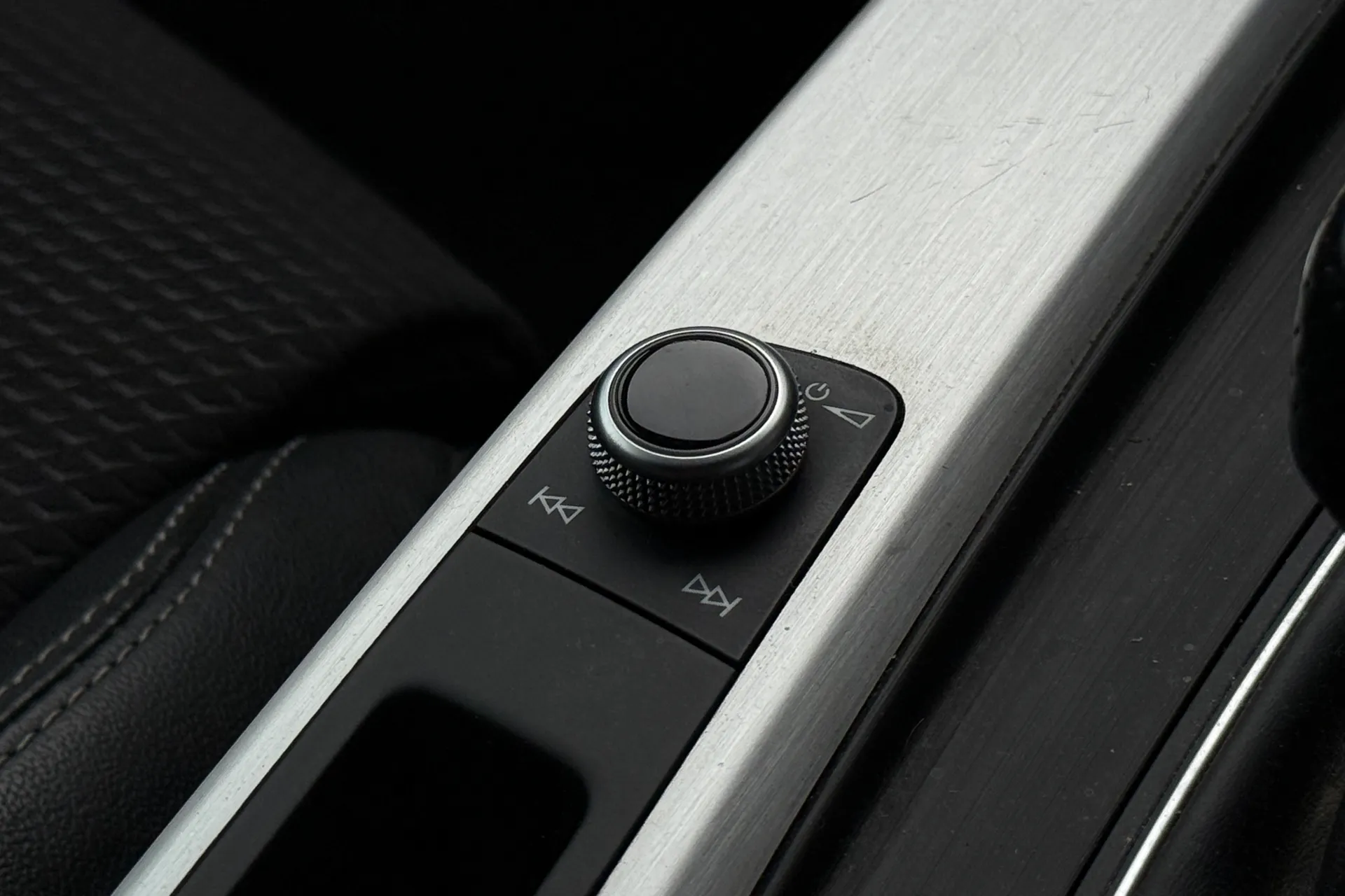Audi A5 thumbnail image number 19