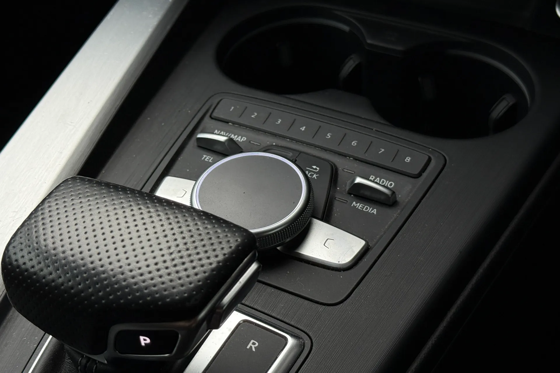 Audi A5 thumbnail image number 17