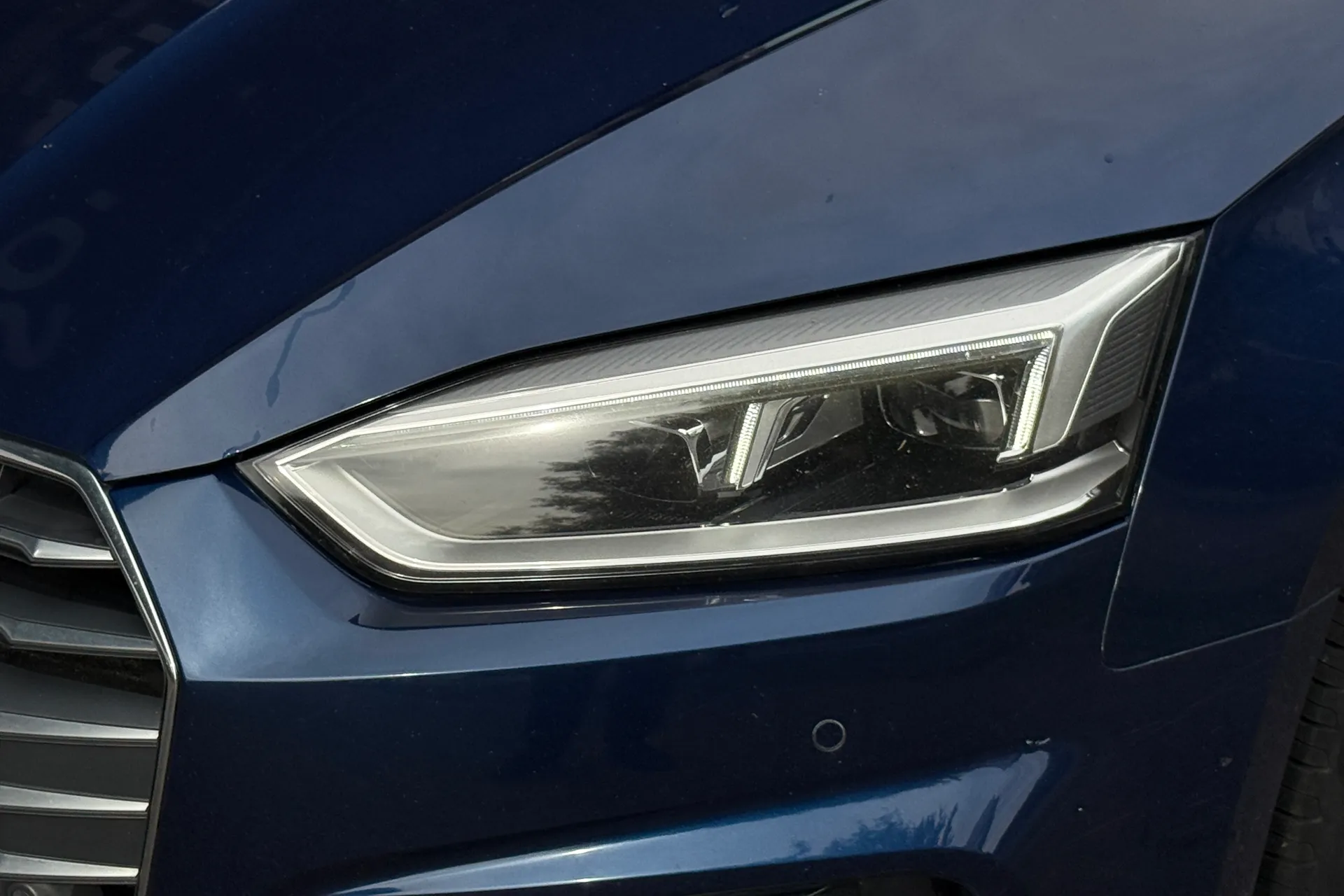 Audi A5 thumbnail image number 44