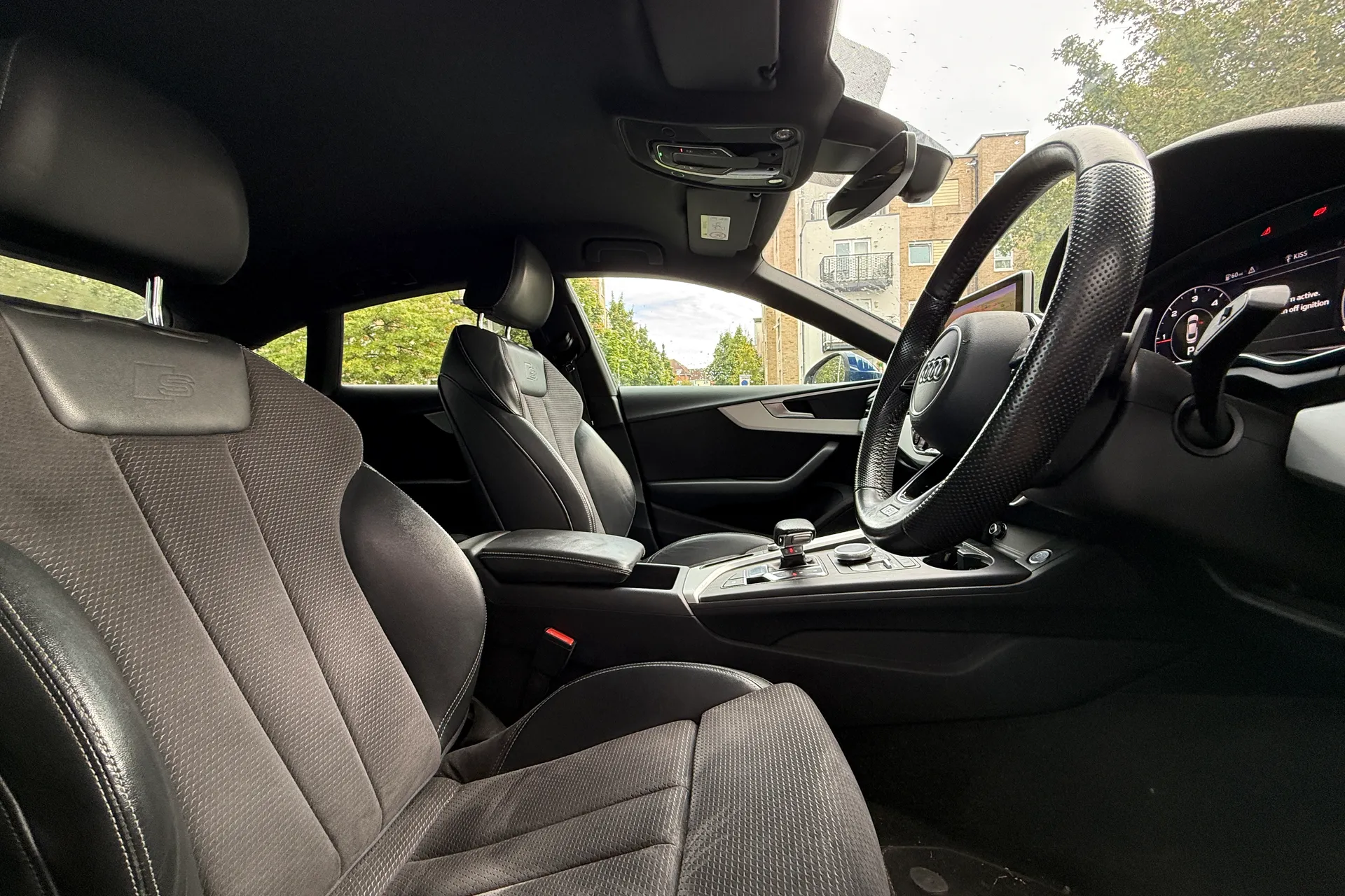 Audi A5 thumbnail image number 22