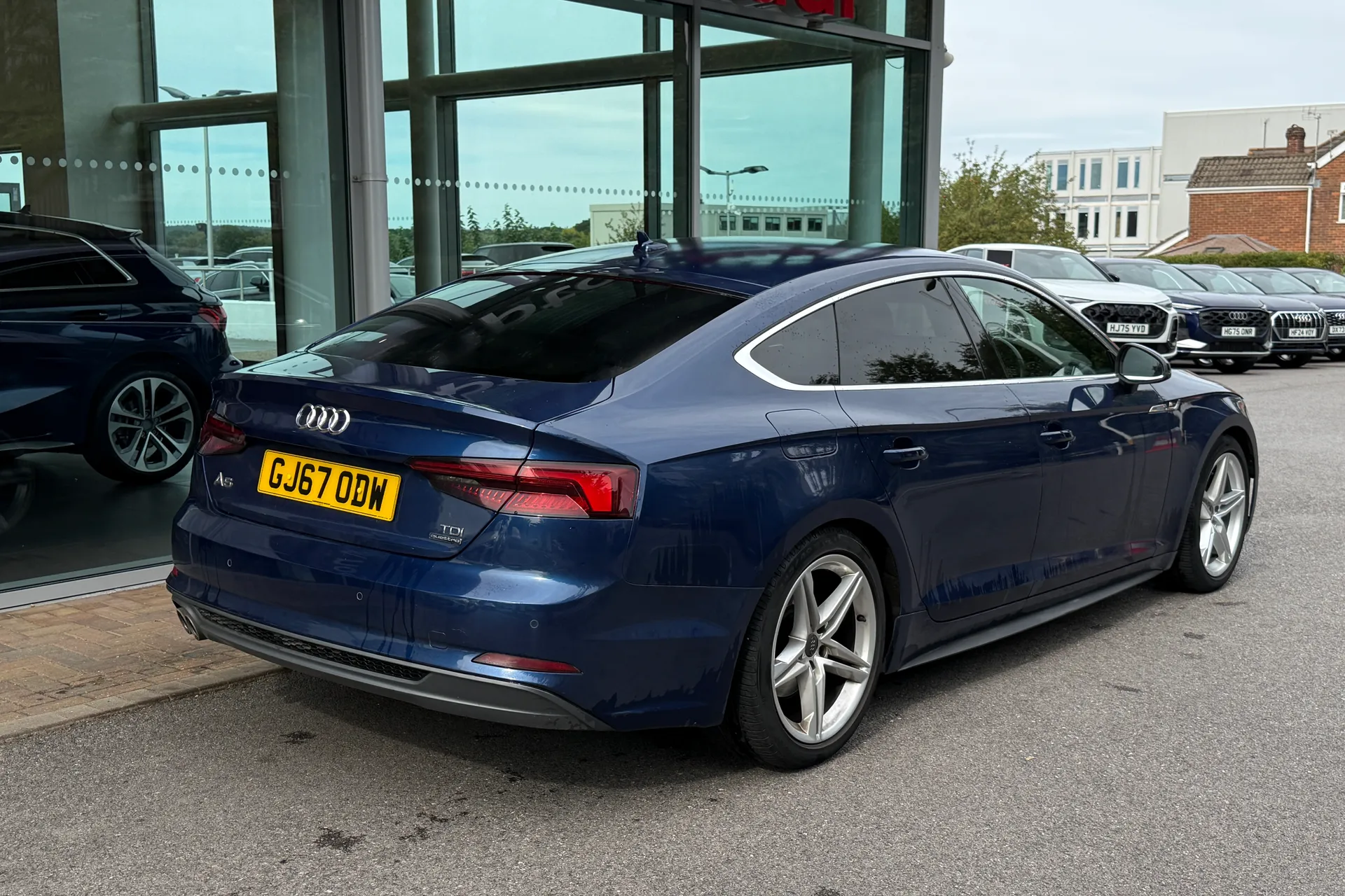 Audi A5 thumbnail image number 48