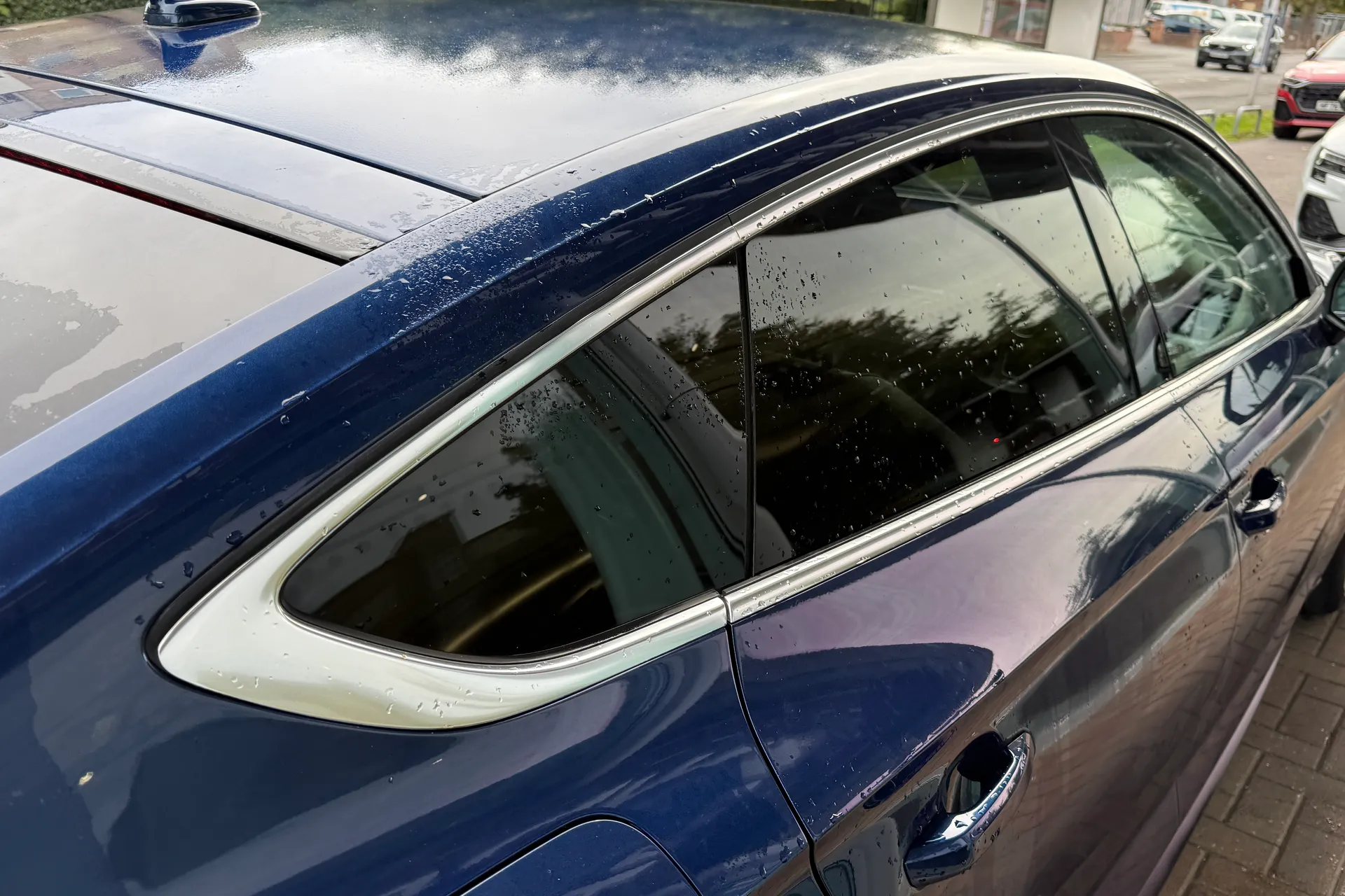 Audi A5 thumbnail image number 27