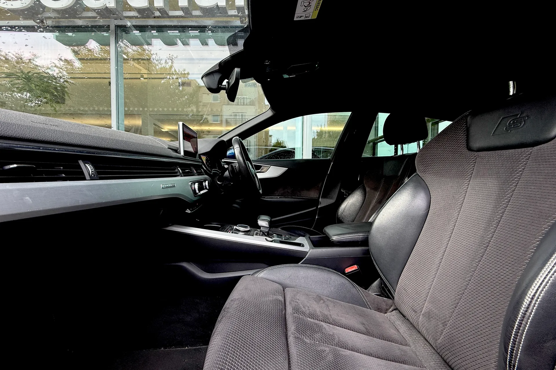 Audi A5 thumbnail image number 42