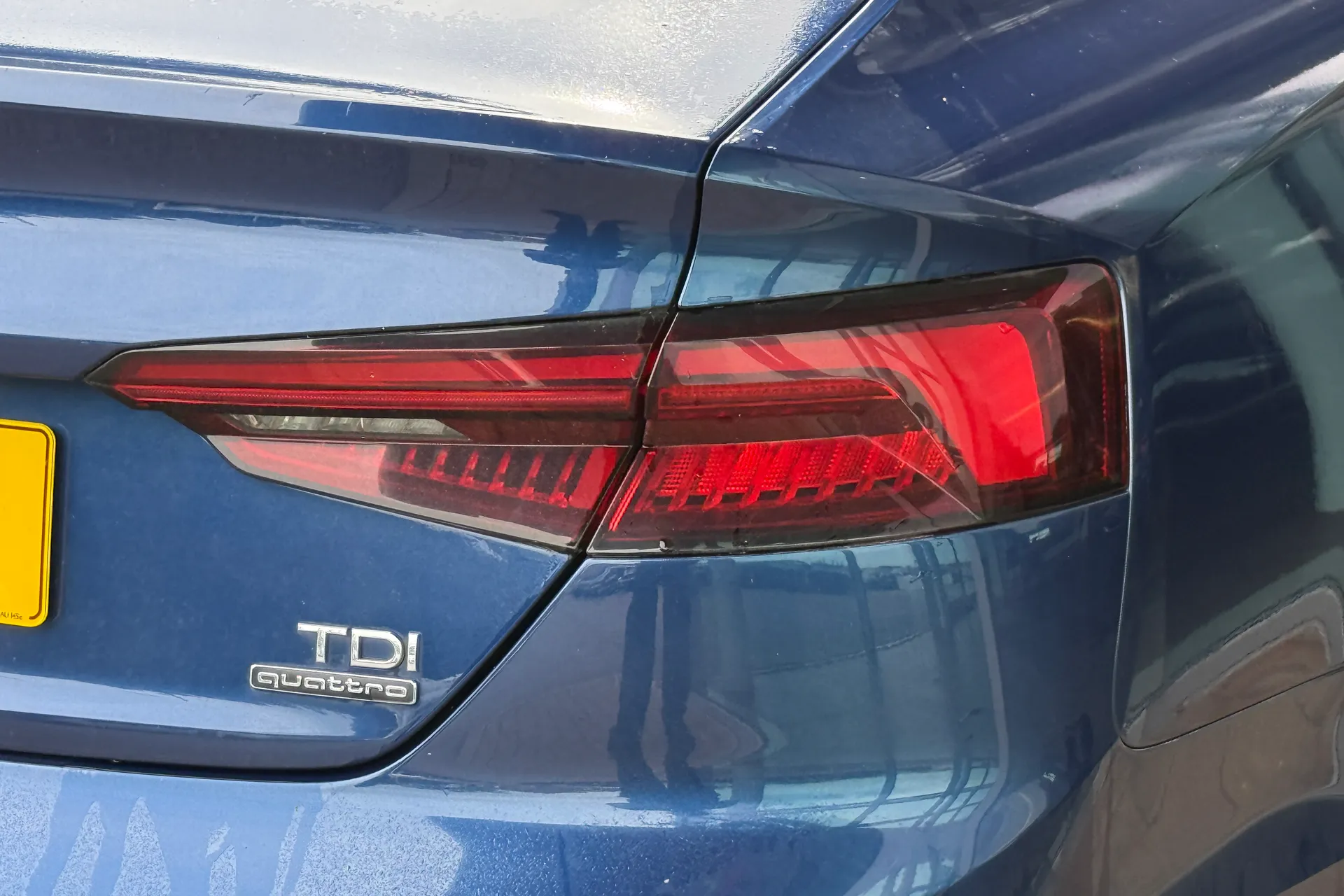 Audi A5 thumbnail image number 34