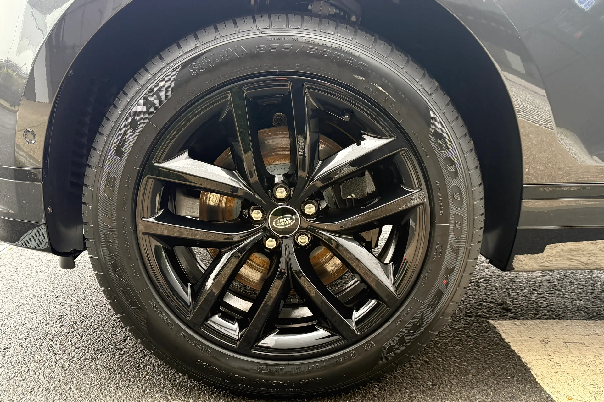 LAND ROVER RANGE ROVER VELAR thumbnail image number 17