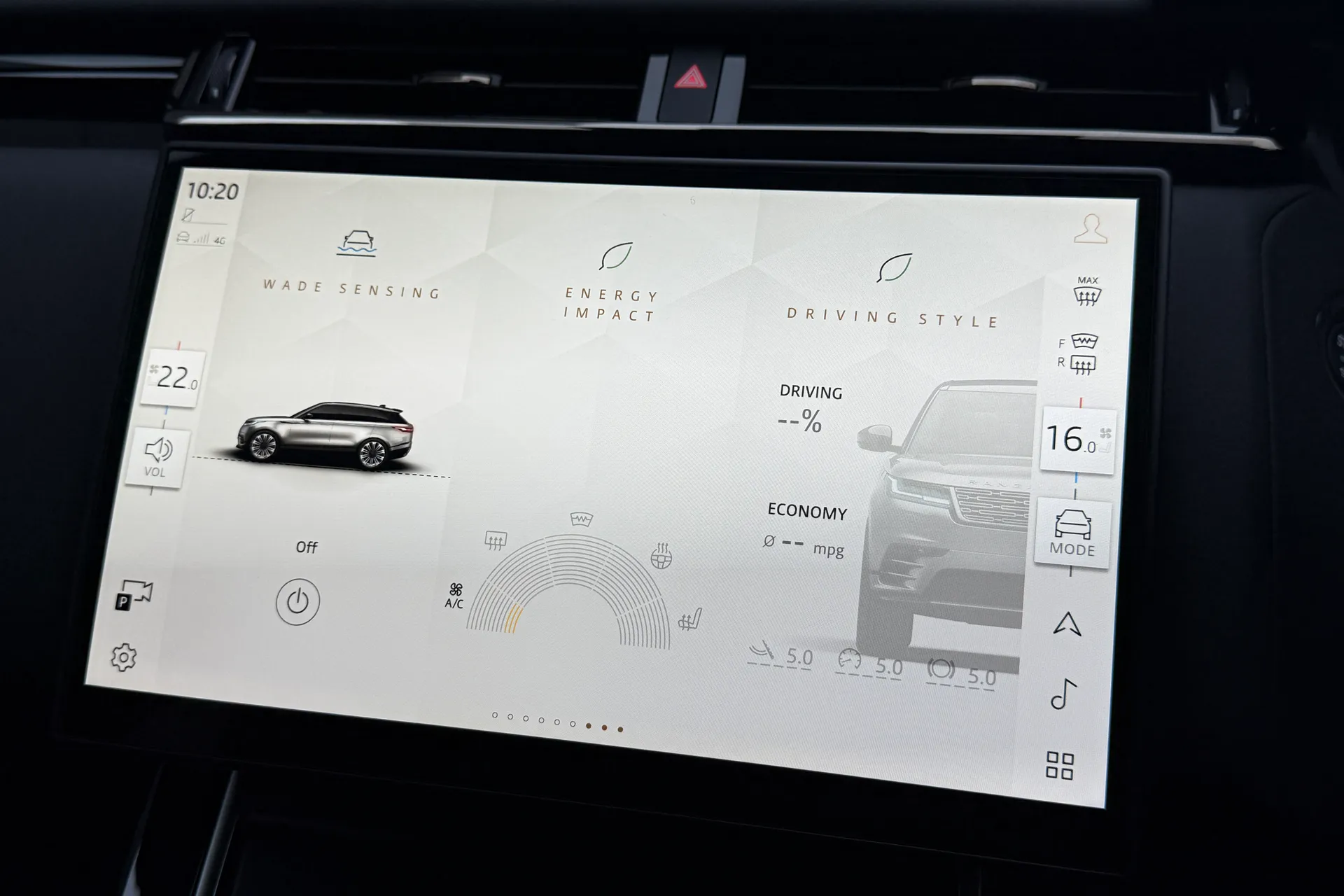 LAND ROVER RANGE ROVER VELAR thumbnail image number 39