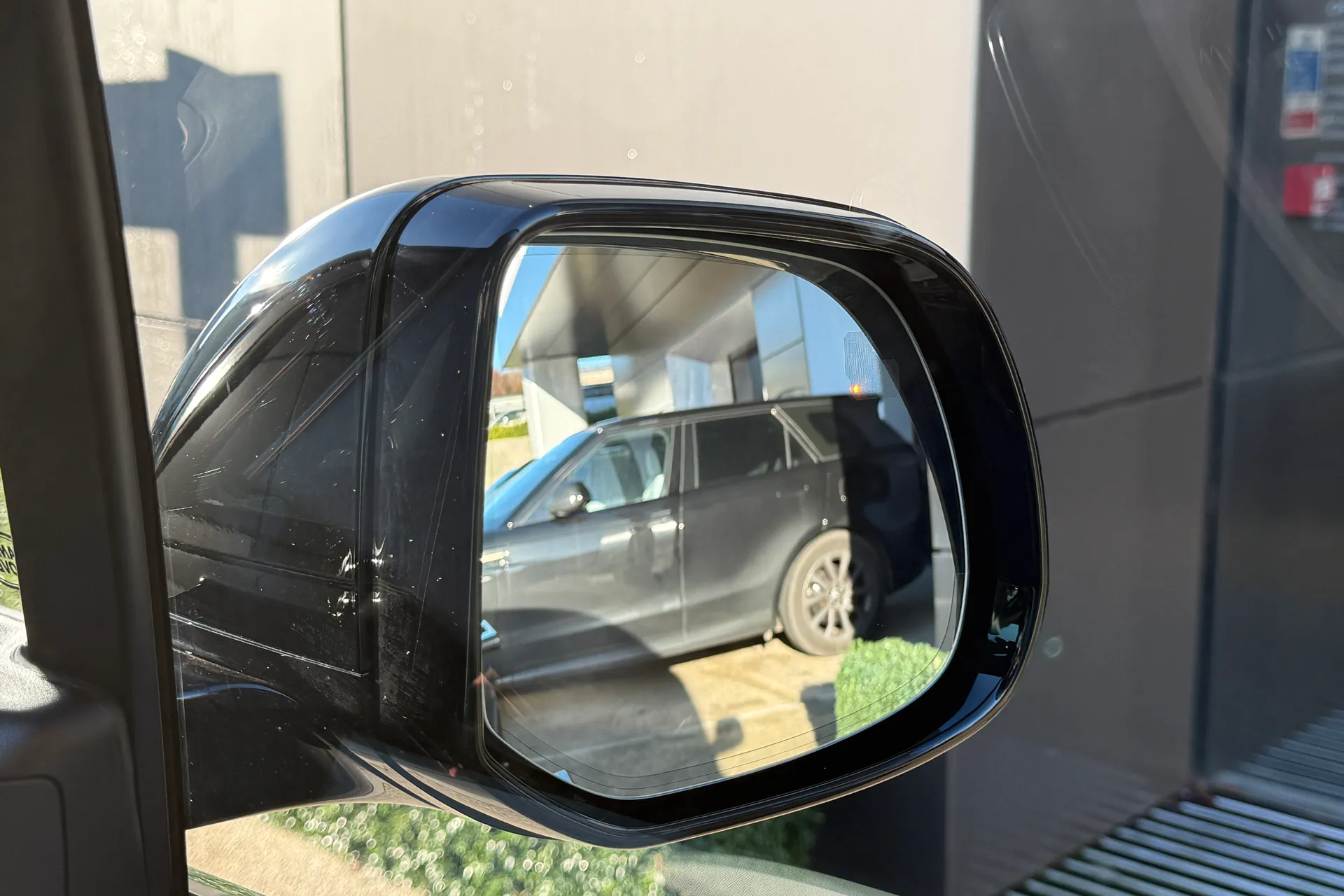 LAND ROVER RANGE ROVER SPORT thumbnail image number 12