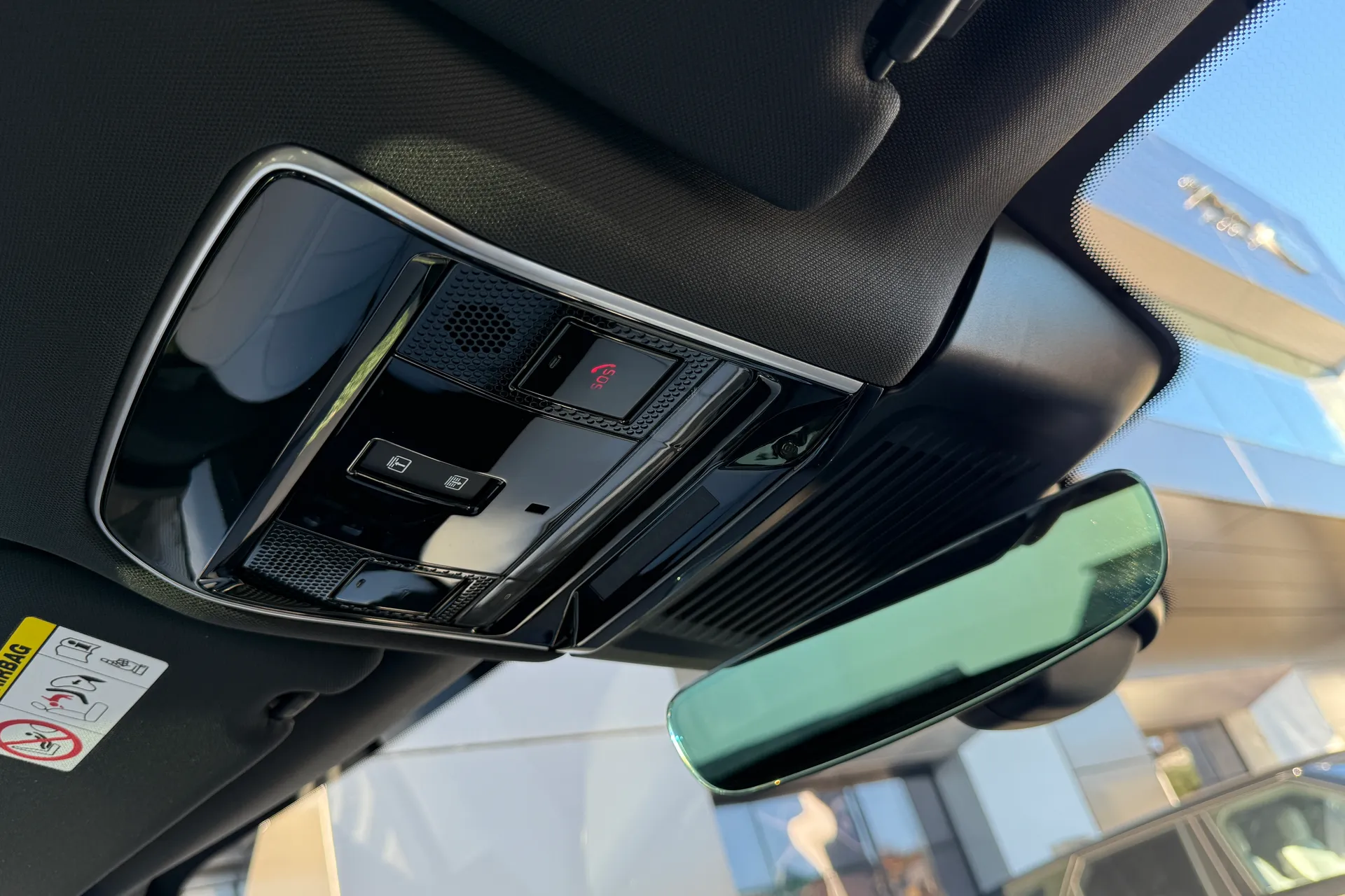 LAND ROVER RANGE ROVER SPORT thumbnail image number 57