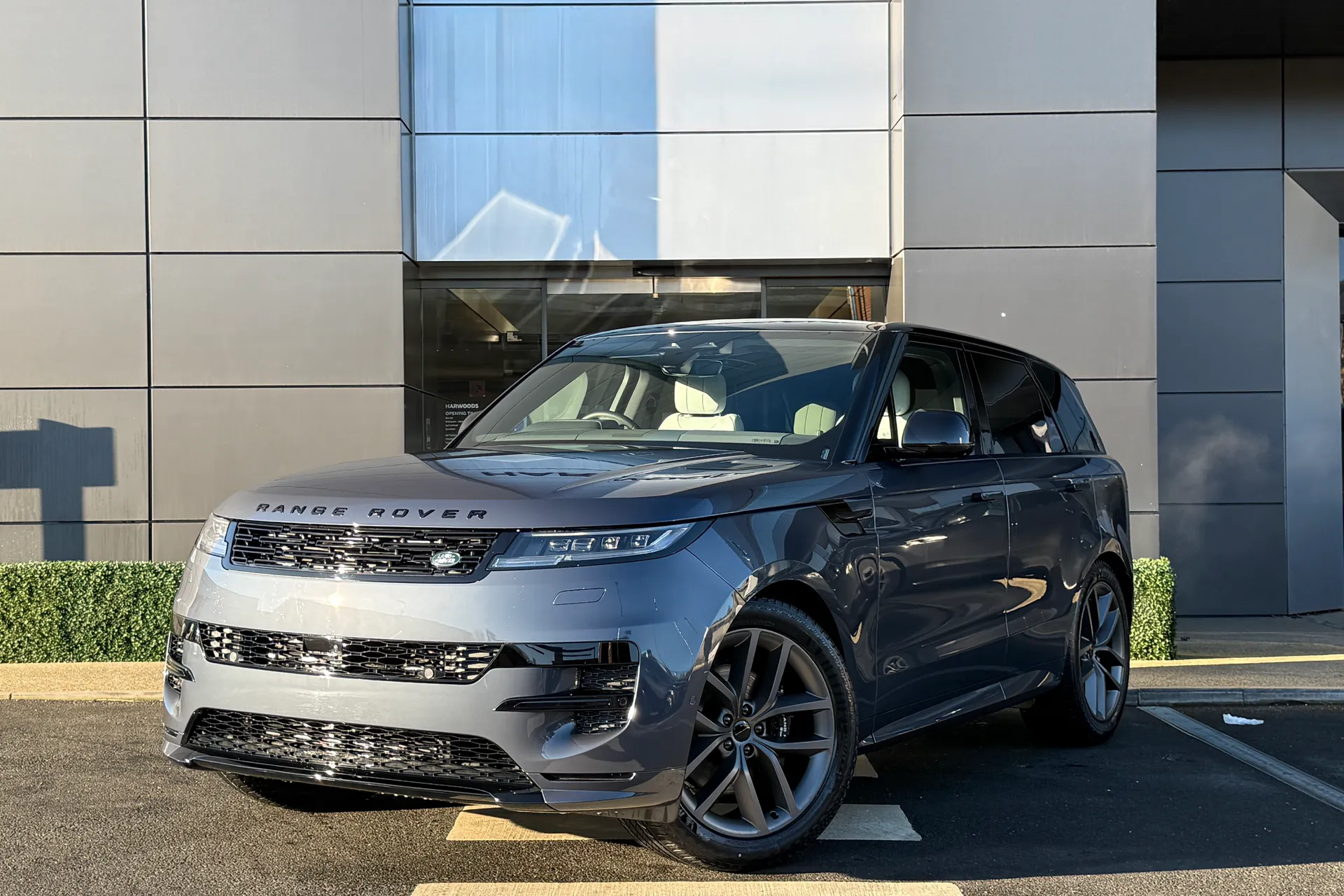 LAND ROVER RANGE ROVER SPORT thumbnail image number 7