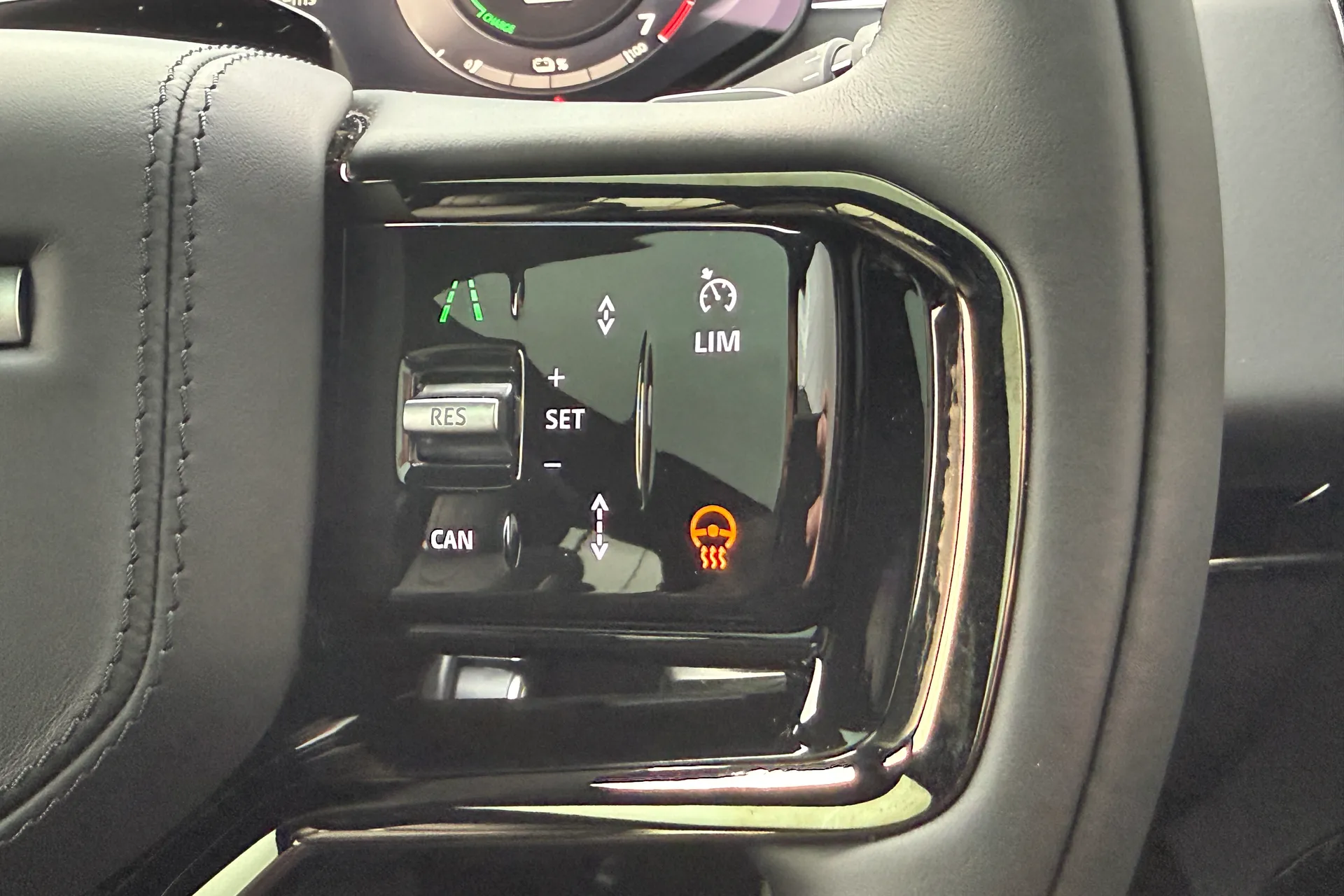 LAND ROVER RANGE ROVER SPORT thumbnail image number 31