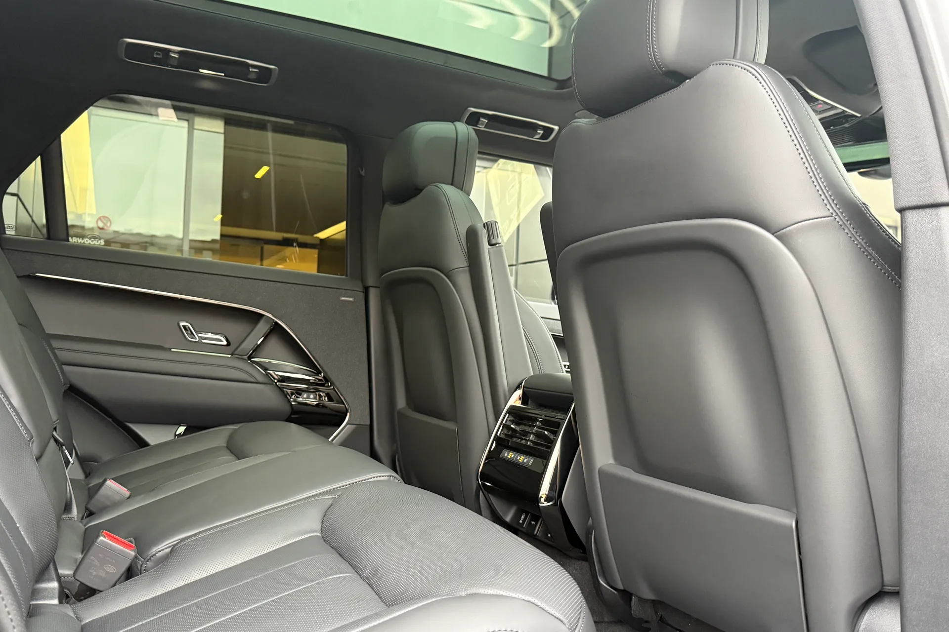 LAND ROVER RANGE ROVER SPORT thumbnail image number 36