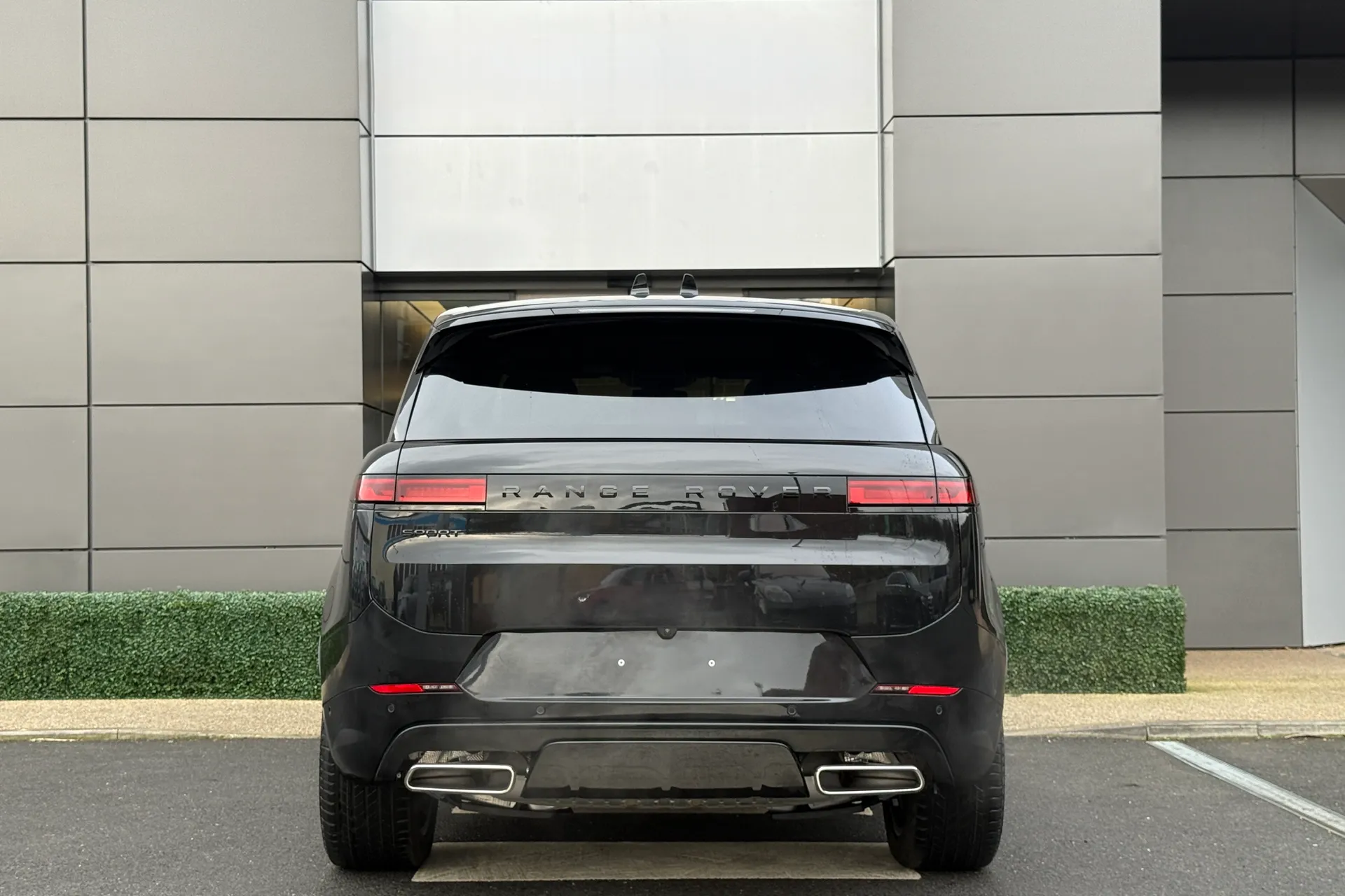 LAND ROVER RANGE ROVER SPORT thumbnail image number 13