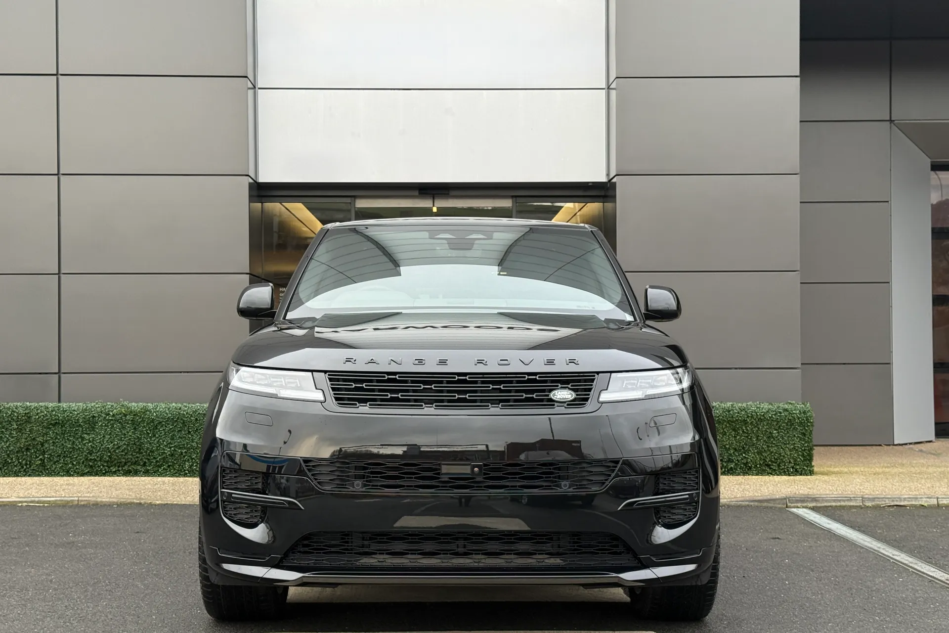 LAND ROVER RANGE ROVER SPORT thumbnail image number 10
